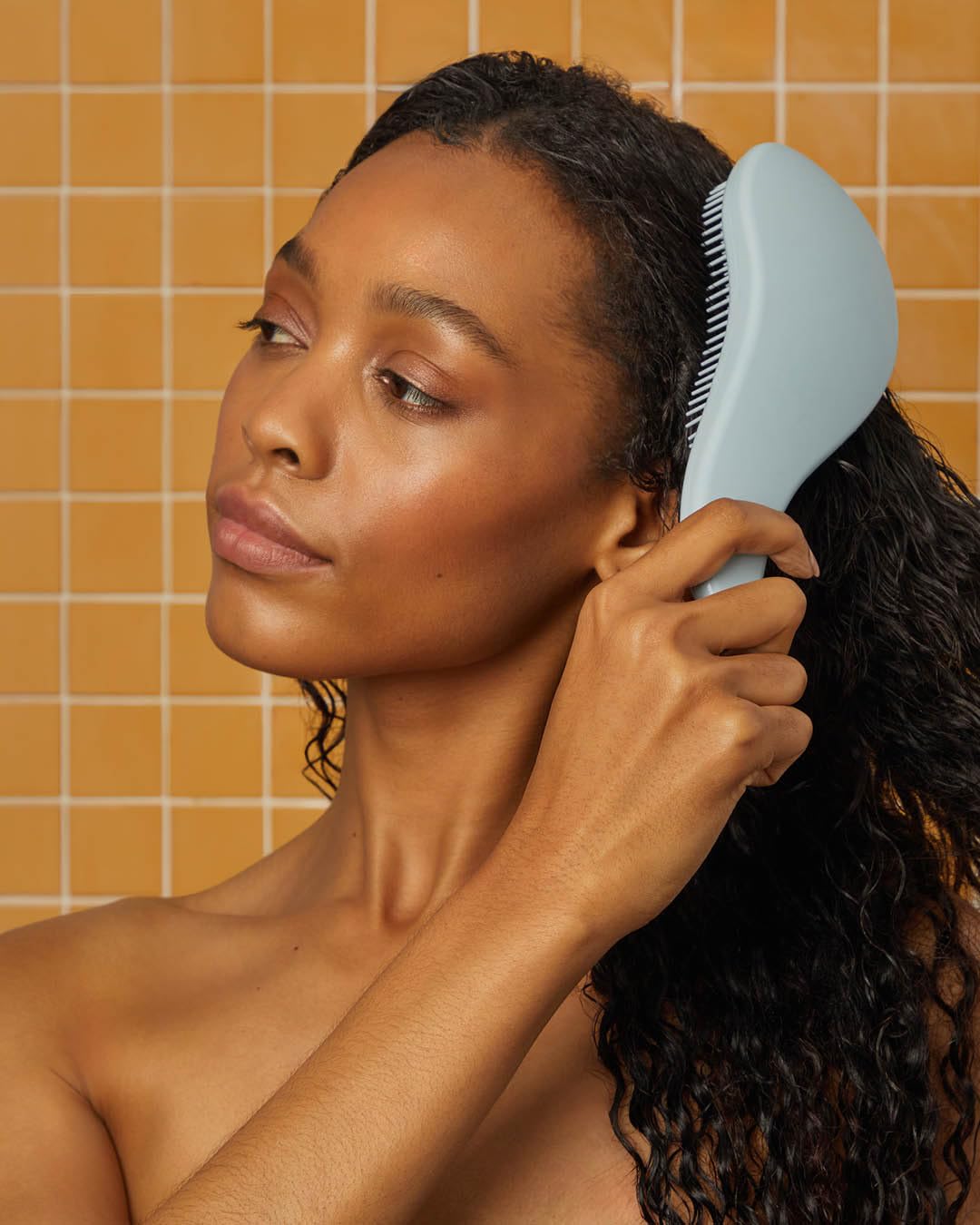 Kitsch Detangling Hair Brush for Curly & Straight Hair - Wet & Dry Use with Flexible Bristles - Hairbrush for Women, Men & Kids - Perfect for Shower, Travel & Daily Styling - Haze Blue