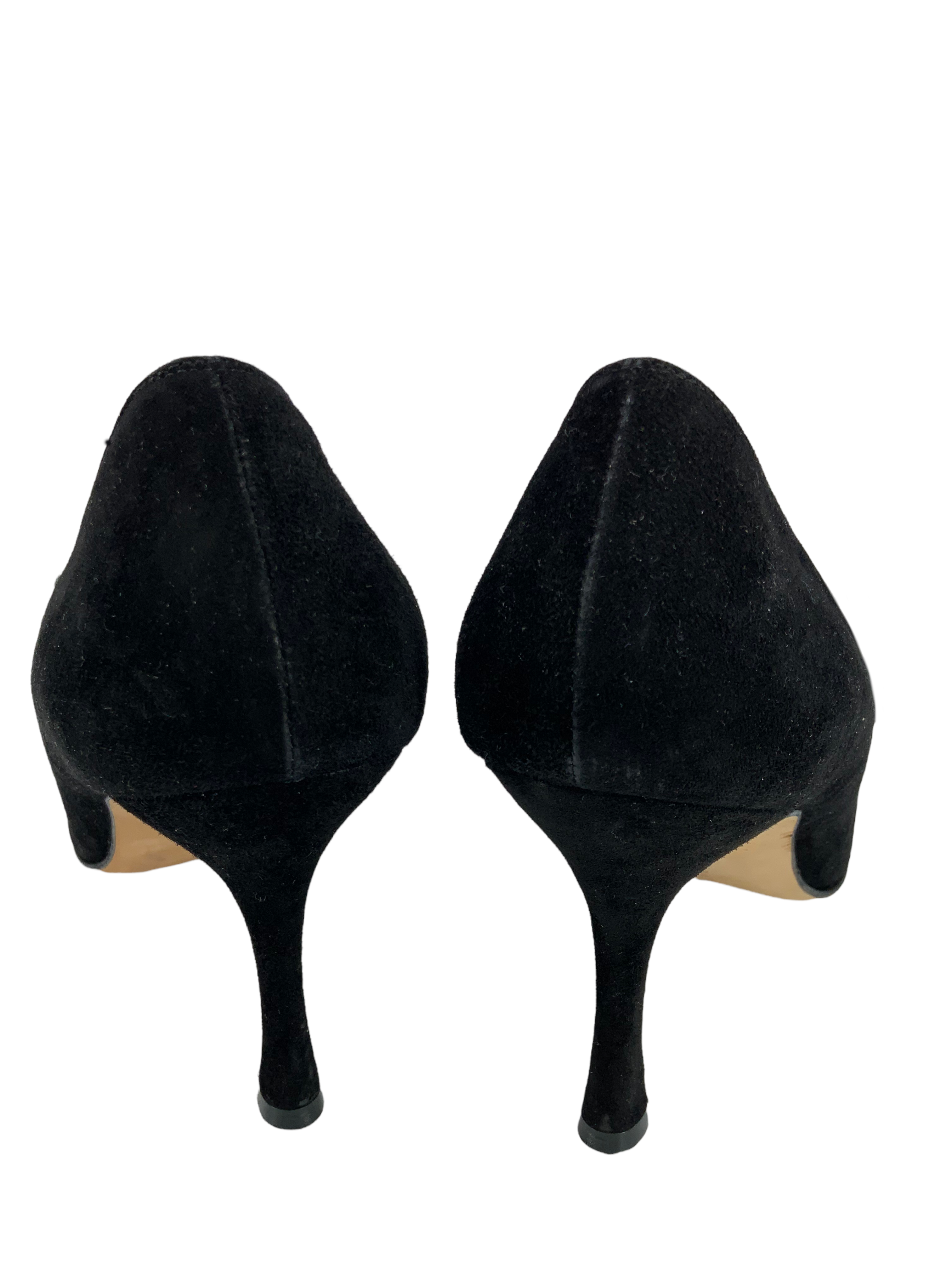 Manolo Blahnik Lisanew Suede Pumps Women's Size 7.5 - Elegant High Heels for Parties, Weddings & Special Occasions