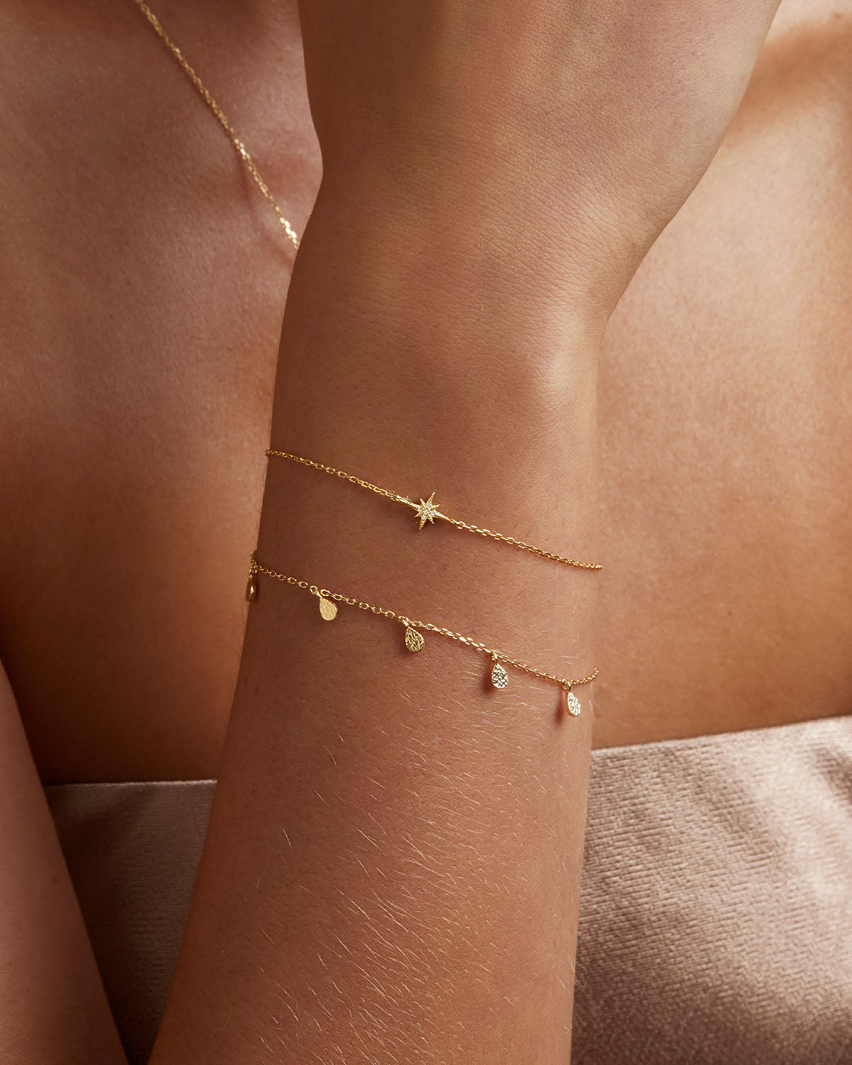 18K Gold Vermeil Grace Bracelet for Women - Elegant & Dainty Jewelry Gift for Birthday, Anniversary, Valentine's Day - Perfect for Everyday Wear & Special Occasions