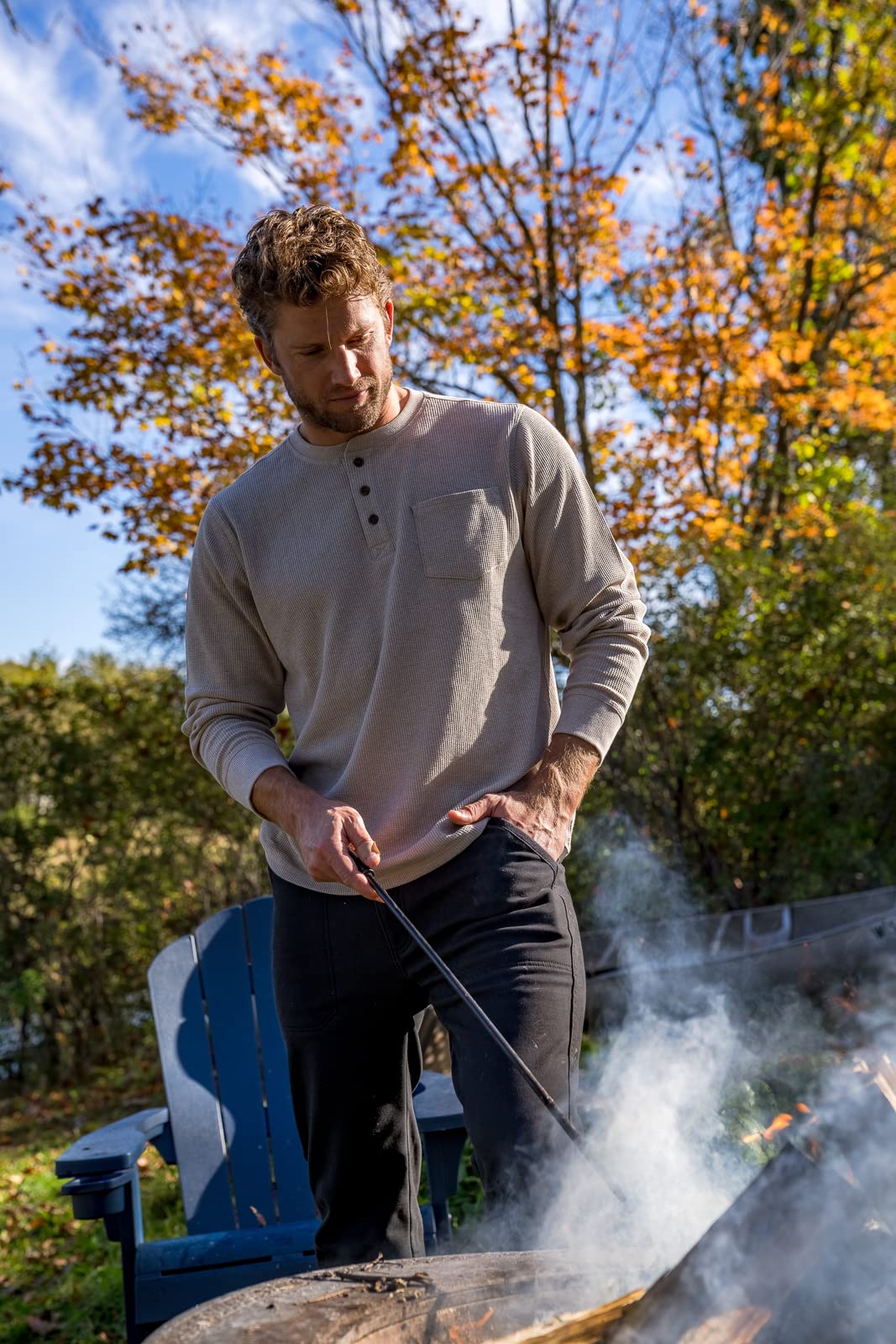 Men's Long-Sleeve Waffle Knit Thermal Henley Shirt with Pocket - American Outdoorsman Style for Hiking, Camping & Winter Layering