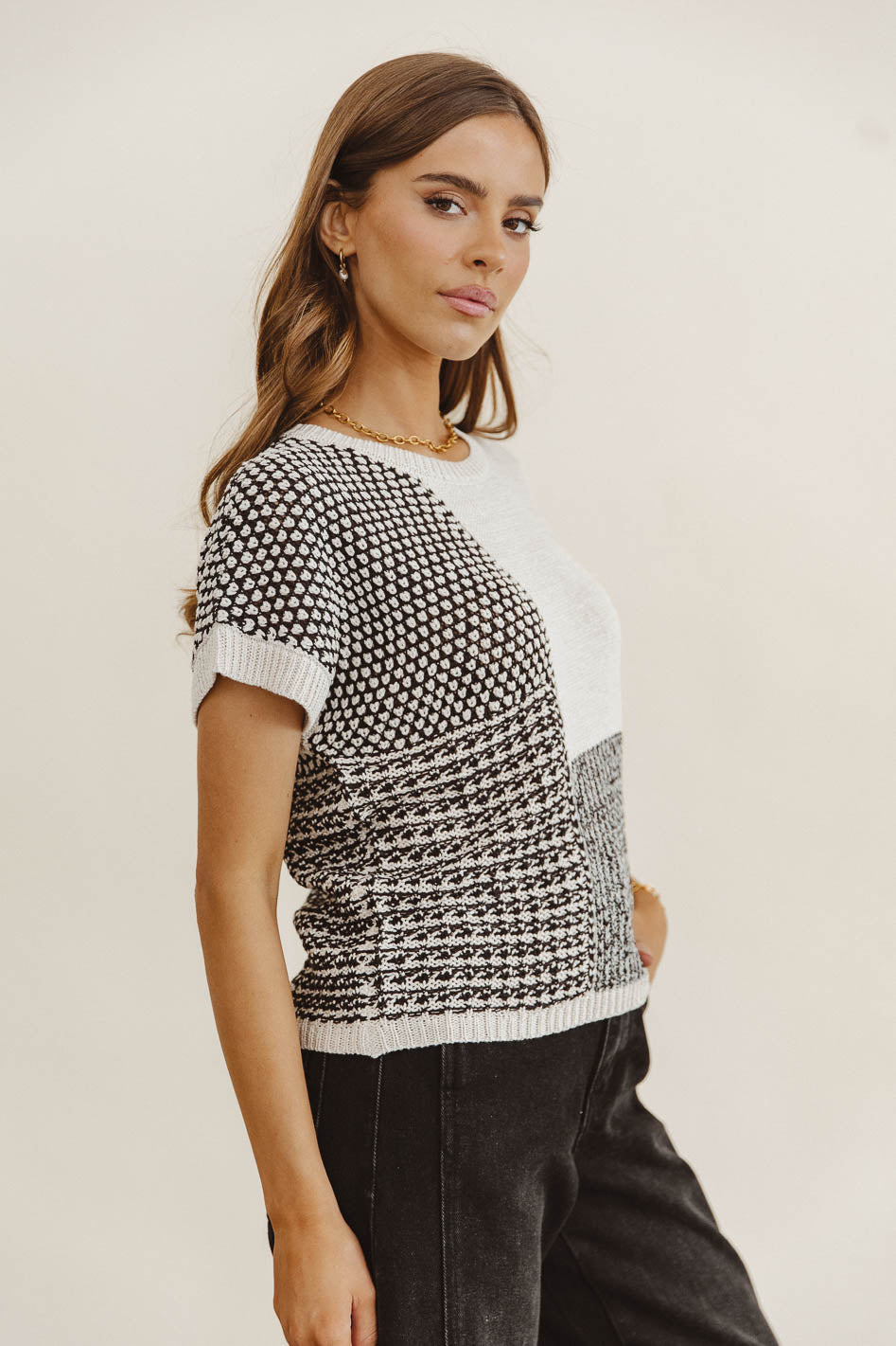 Bennie Colorblock Sweater Women's Black Knit Pullover | Cozy Winter Fashion Top for Casual Outings & Holiday Gatherings