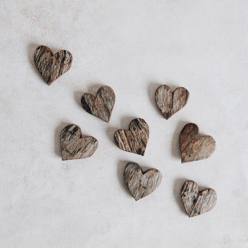 Premium Sandalwood Keepsake Heart Set - Handcrafted Memorial Gift for Loved Ones - Perfect for Funerals, Memorials & Cherished Remembrances