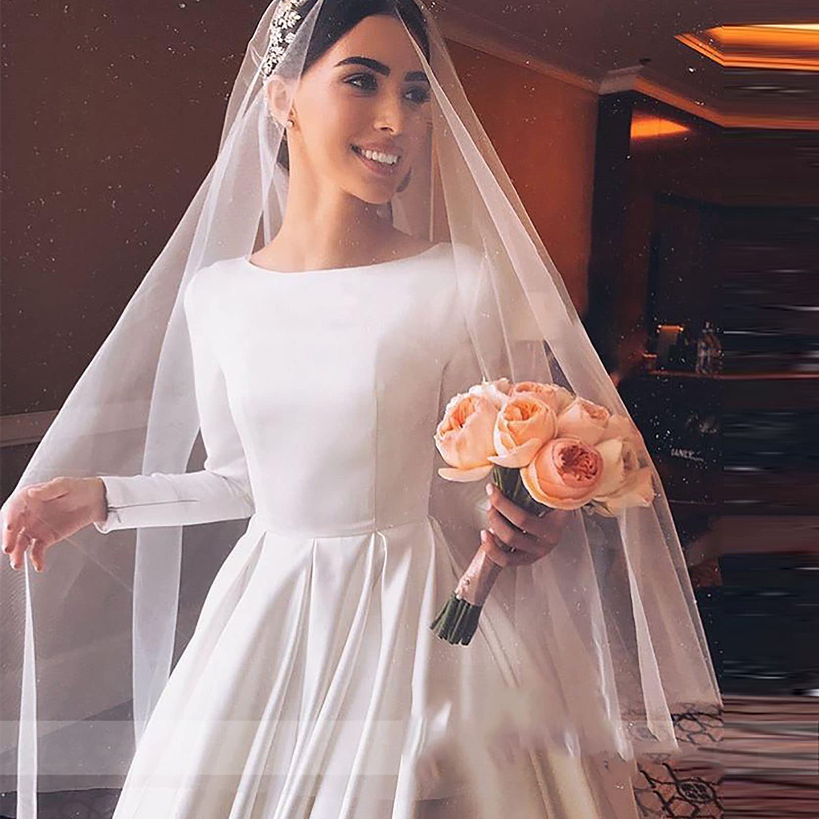 Elegant Women's Wedding Ball Gown - Round Neck Long Sleeve Formal Party Dress with Flowing Skirt | Perfect for Bridal Ceremonies, Evening Galas and Special Occasions