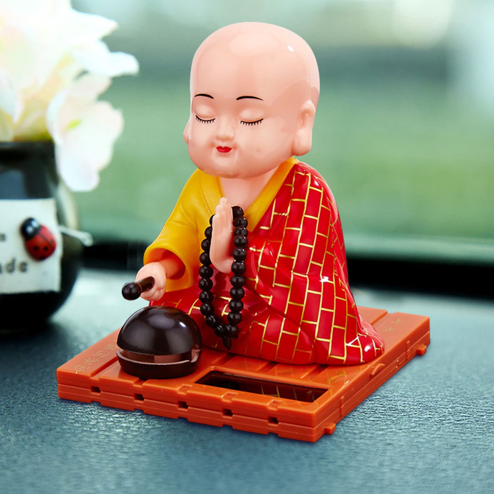 Solar Powered Dancing Doll Car Decor - Cute Shaking Figure Toy for Dashboard & Window - Fun Gift for Car, Home & Office - Perfect for Kids, Gifts & Decoration (K)