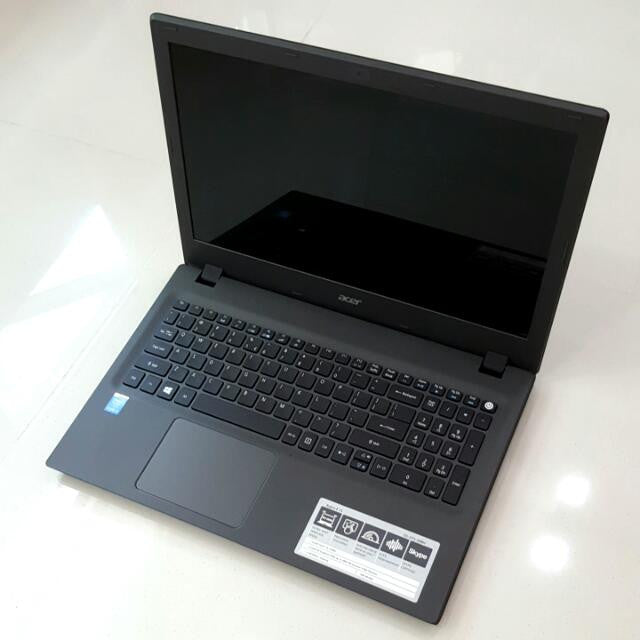 Acer Aspire E15 Laptop - 15.6 Inch Full HD Display, Intel Core i5-5200U Processor, 8GB RAM, 256GB SSD - Perfect for Work, Study & Entertainment