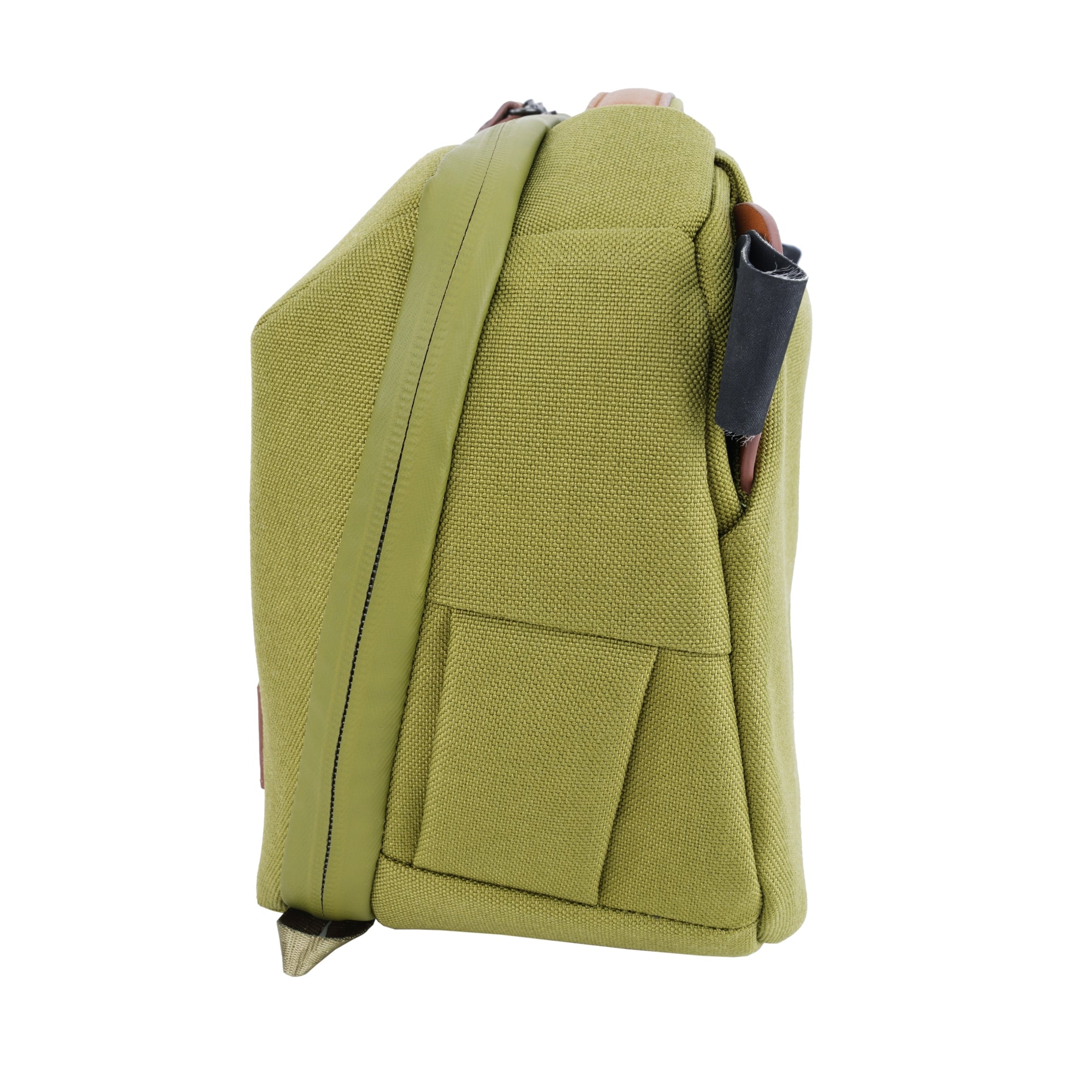 VEO City CB24 GR Crossbody Camera Bag for Women & Men - Waterproof Green Shoulder Bag for DSLR, Mirrorless Cameras - Perfect for Travel, Hiking & Everyday Use