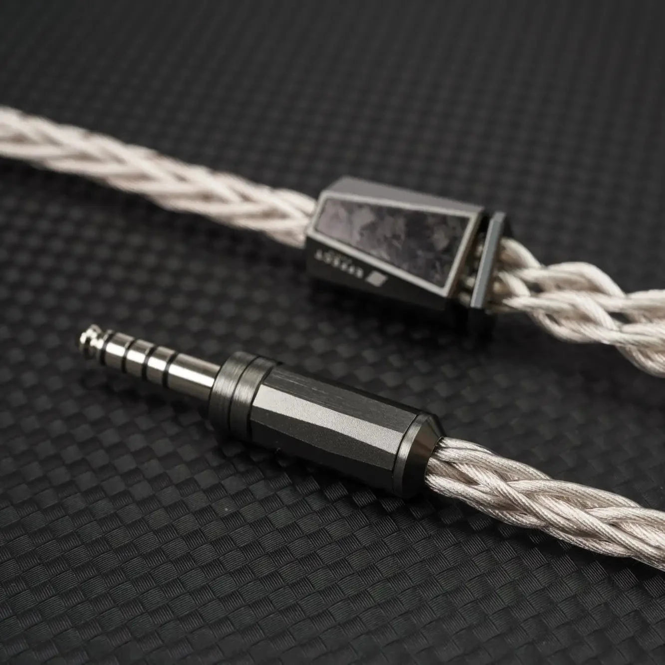 Premium Effect Audio CADMUS 8-Wire HiFi Earphone Cable - 2Pin 0.78mm/MMCX with ConX Interchangeable Connector for Audiophiles - Perfect for Studio Monitoring, Gaming & Travel