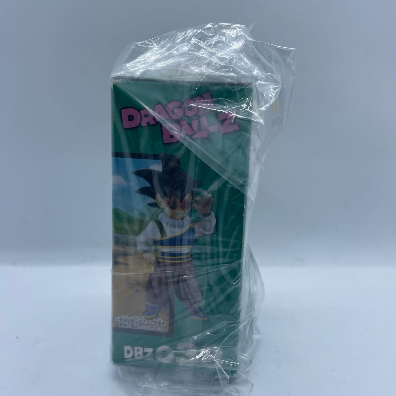 Banpresto DWC Dragon Ball Z Son Goku Vol.5 DBZ038 Anime Action Figure - Collectible Japanese PVC Statue for Home Display, Office Decor, and Anime Fans Gift