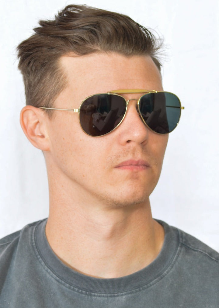 Huntsman Curl Side Sunglasses for Men & Women - Polarized UV Protection Fashion Shades - Perfect for Driving, Beach, and Outdoor Activities