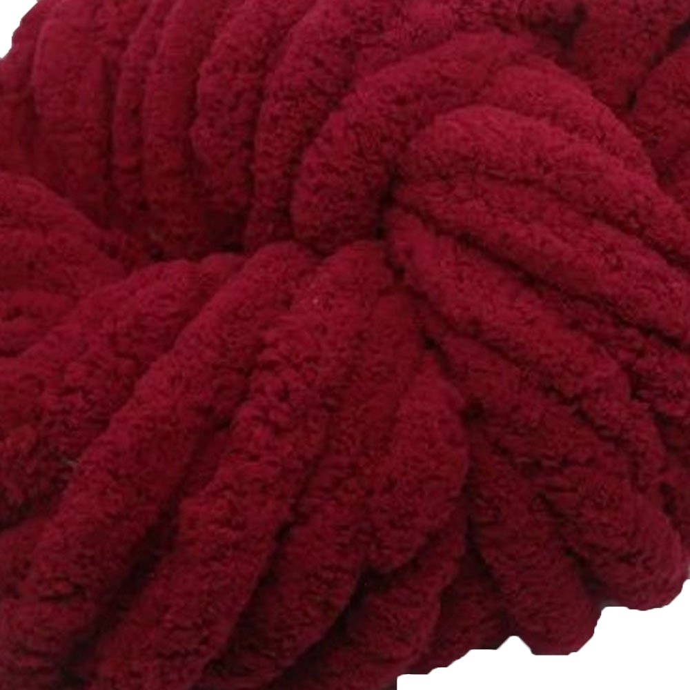 Super Soft Baby Chenille Yarn - Chunky Knitting Yarn for Blankets (8.82oz/250g) | Ultra Plush Polyester Hand Knitting Yarn in Wine Red | Perfect for DIY Arm Knit Throws, Scarves & Home Decor