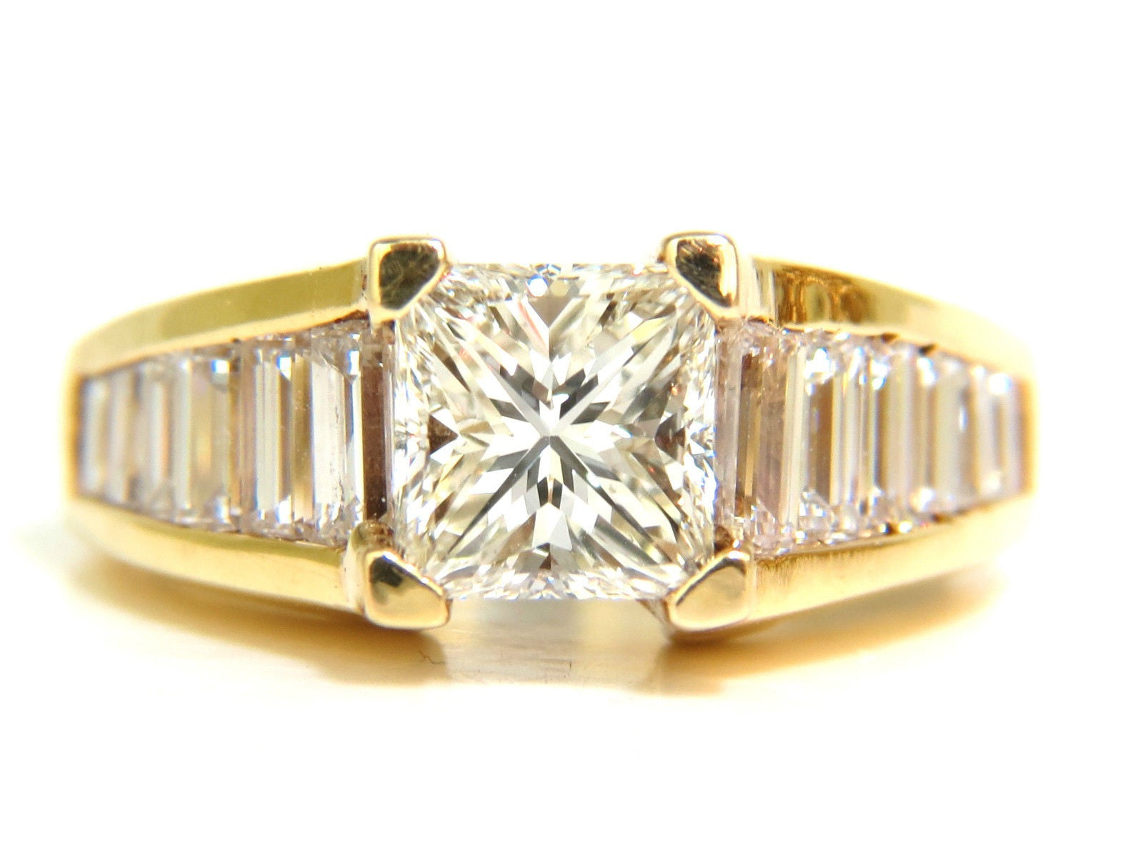 2.90CT 18KT Princess Cut Diamond Ring with Baguette Side Stones - Modern Art Deco Style for Engagement, Wedding & Anniversary Gifts