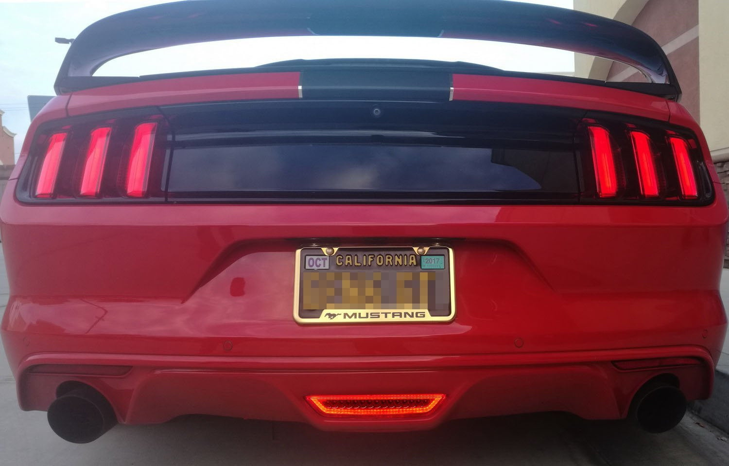 Euro Style 3-in-1 LED Rear Fog Light with Brake & Reverse Light for 2015-2017 Ford Mustang - Enhanced Visibility & Safety for Night Driving & Bad Weather Conditions