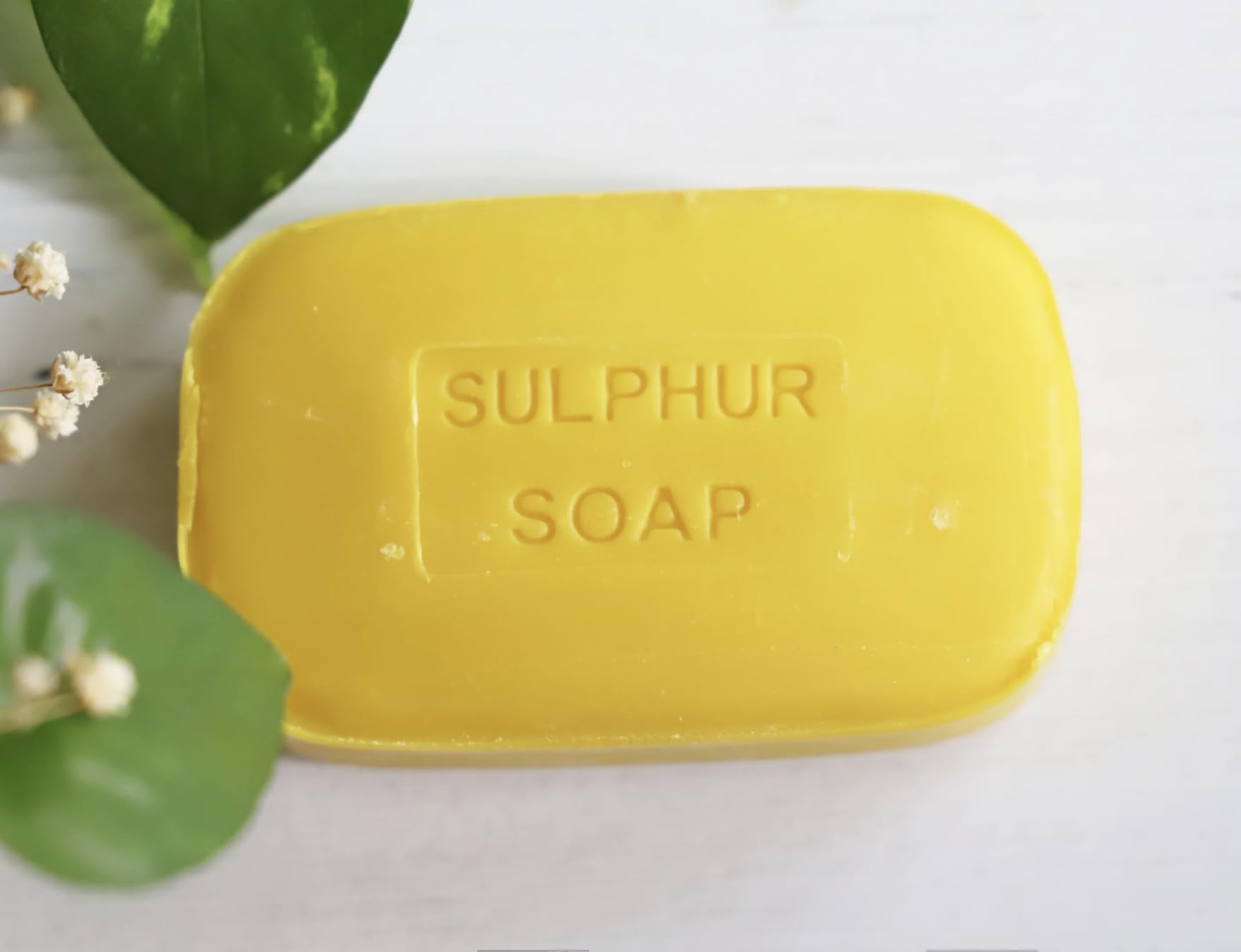 Murray & Lanman Sulfur Soap Bar - 3.3 Oz (Pack of 4) - Natural Acne Treatment & Skin Cleanser for Face & Body - Helps with Eczema, Psoriasis & Fungal Infections - Perfect for Daily Skincare Routine