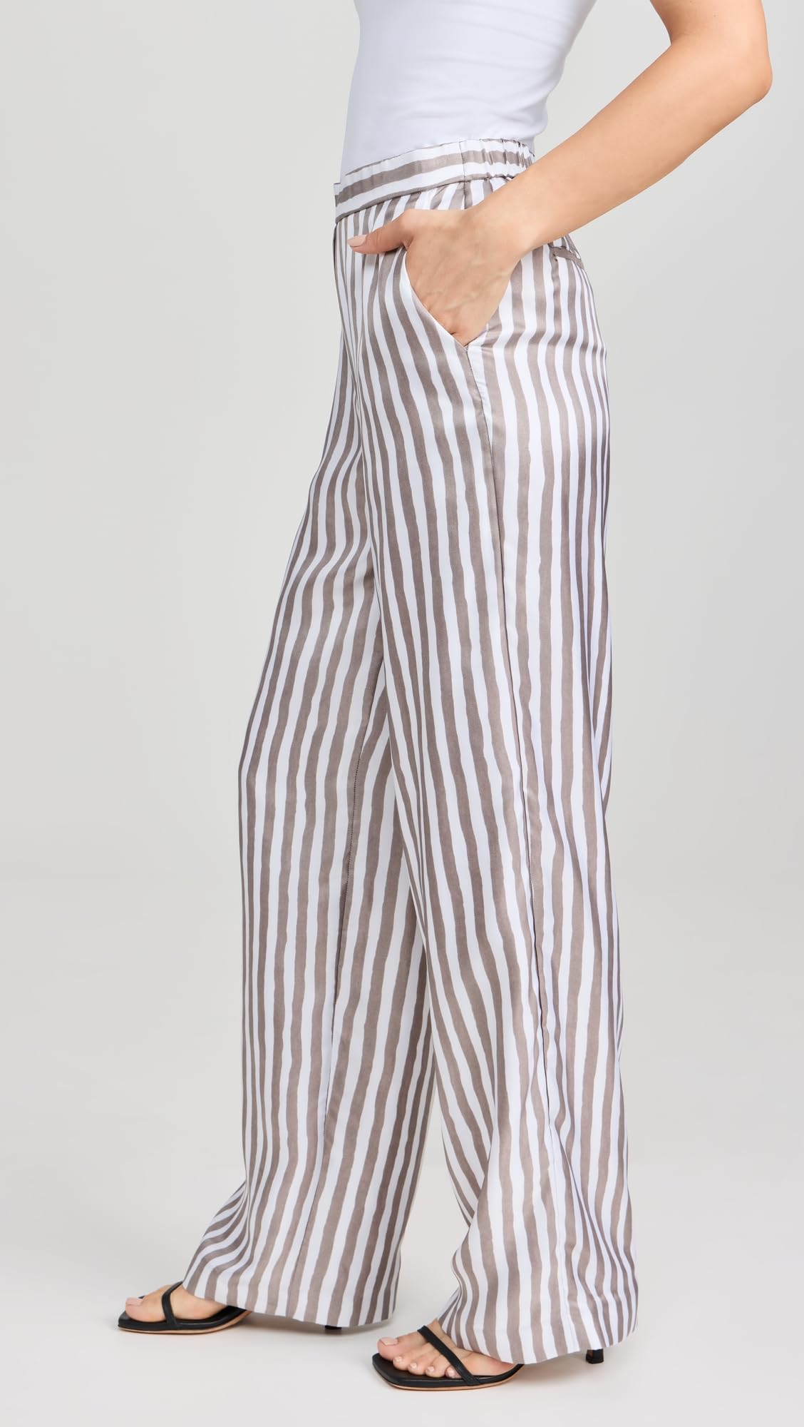 Women's Relaxed Pull-On Pants by Theory - Comfortable Stretch Trousers for Work, Travel & Casual Wear