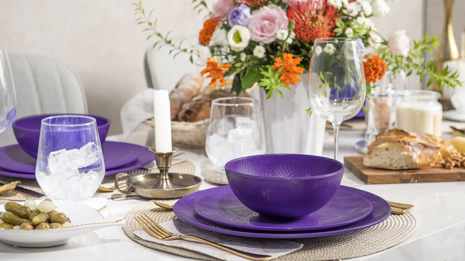 12-Piece La La Mandala Melamine Dinner Plate Set - Durable Purple Plates for Outdoor Picnics, Parties & Home Decor