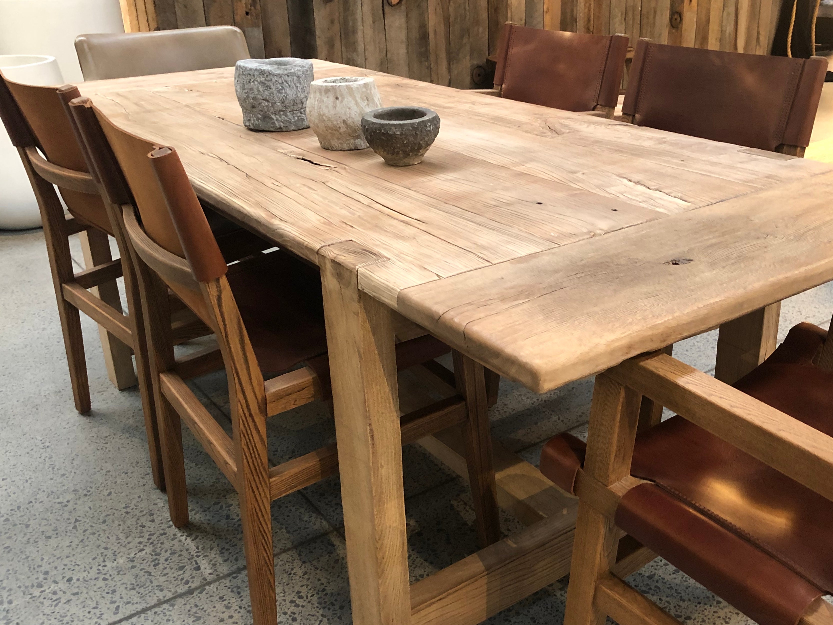 Crofters Solid Wood Dining Table - Farmhouse Style Kitchen Table for 6 - Perfect for Family Dinners & Entertaining Guests
