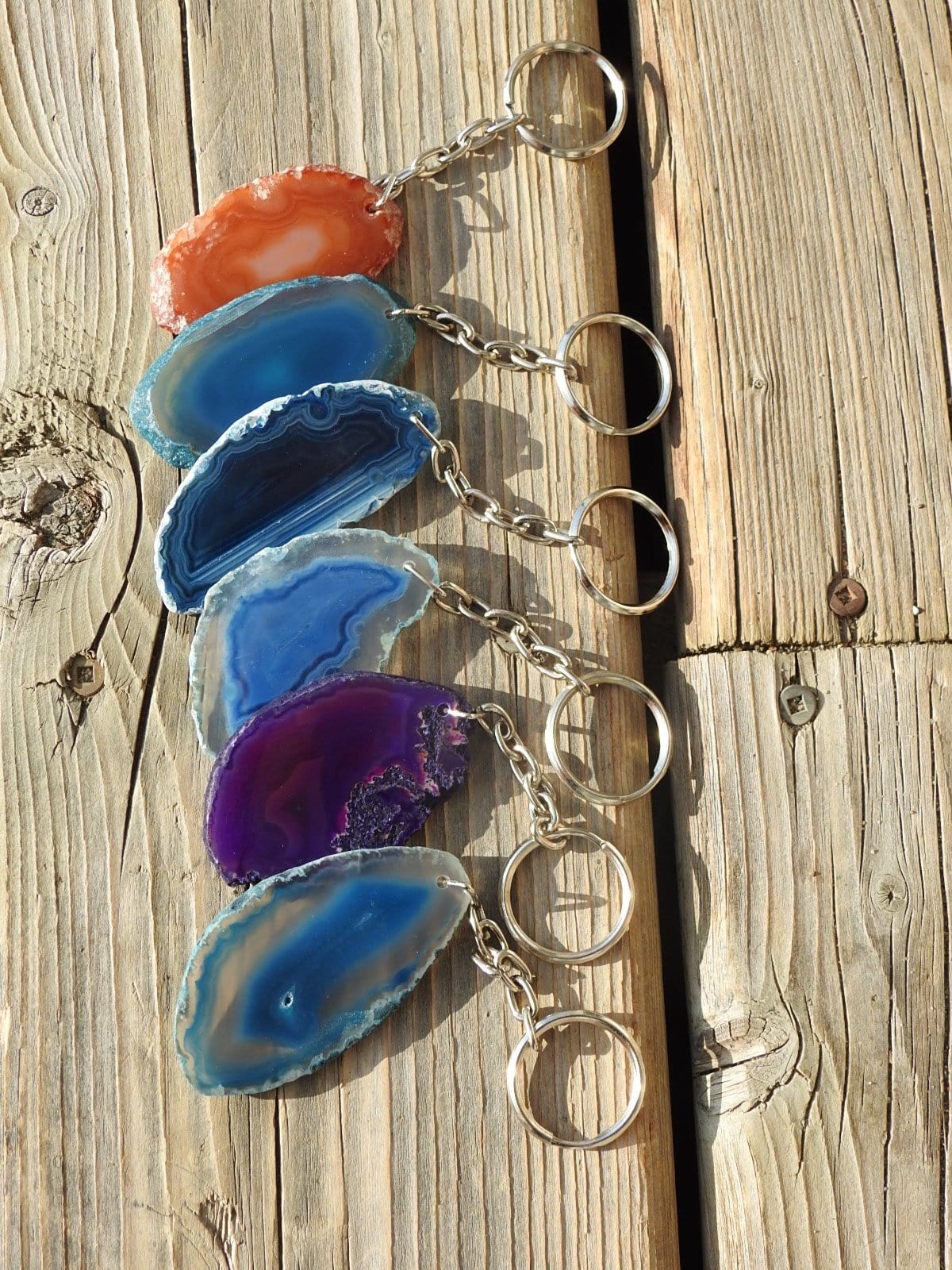 Natural Agate Slice Keychain - Unique Stone Pendant for Keys, Gifts & Jewelry Making - Perfect for Home Decor, DIY Crafts & Spiritual Healing
