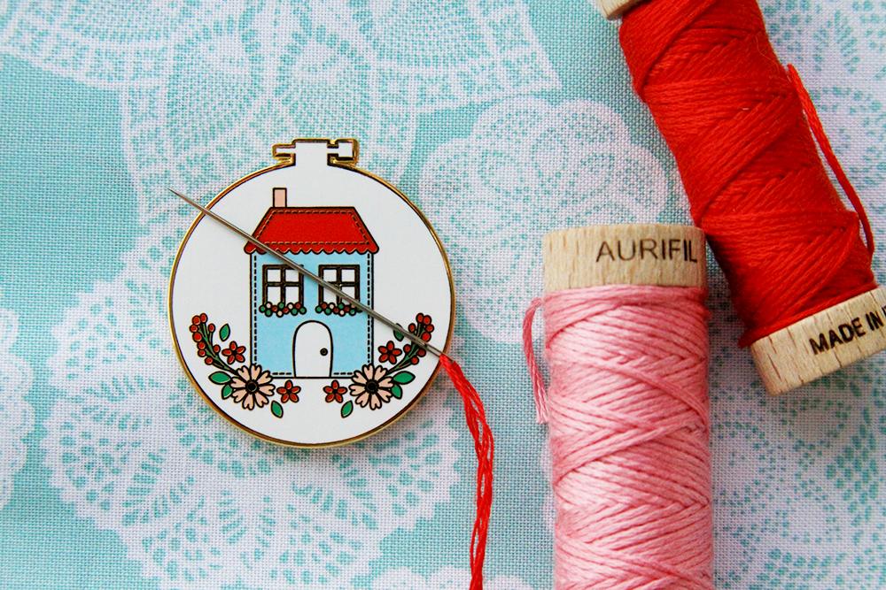 Flamingo Toes Needle Minder - Magnetic Embroidery Needle Holder for Home Sewing & Cross Stitch Projects | Perfect for Crafting, Quilting & DIY Embroidery Hoops