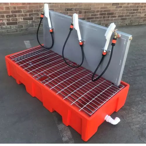 Heavy Duty Boot Wash Station for Muddy & Dirty Shoes - Outdoor Cleaning Solution for Gardeners, Farmers & Hikers