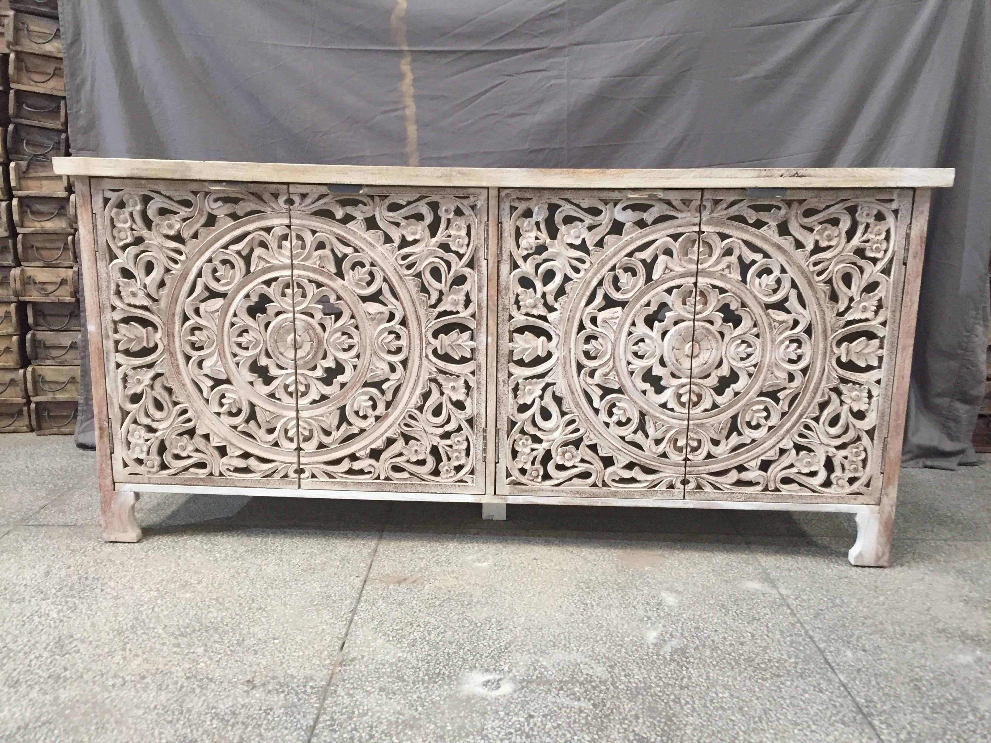 Handcrafted Indian Solid Wood Sideboard with Carved Doors - Elegant Storage Cabinet for Dining Room, Living Room & Entryway