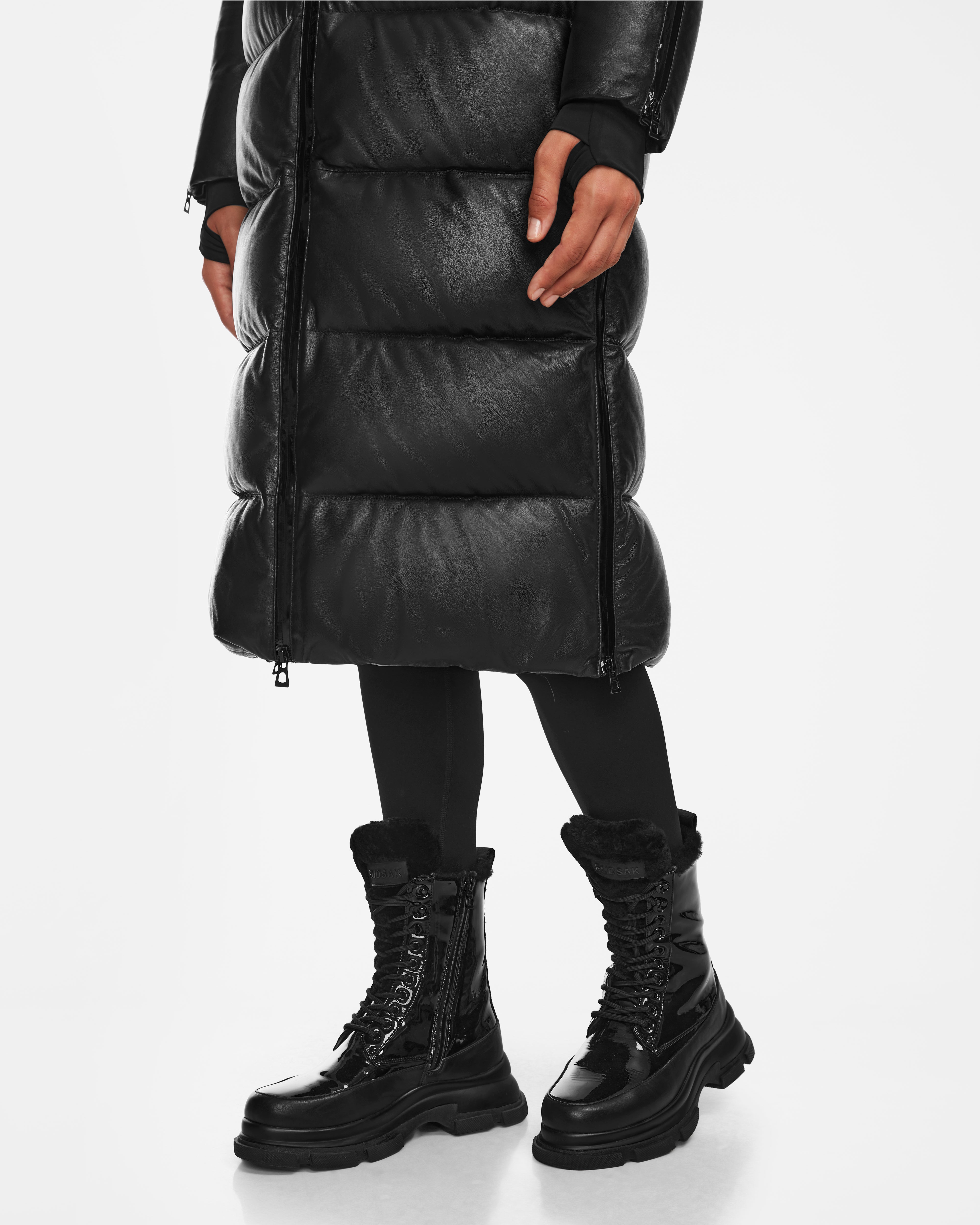 LANA 8223506 Black - Stylish and Durable for Everyday Use | Perfect for Office, Travel, and Casual Wear