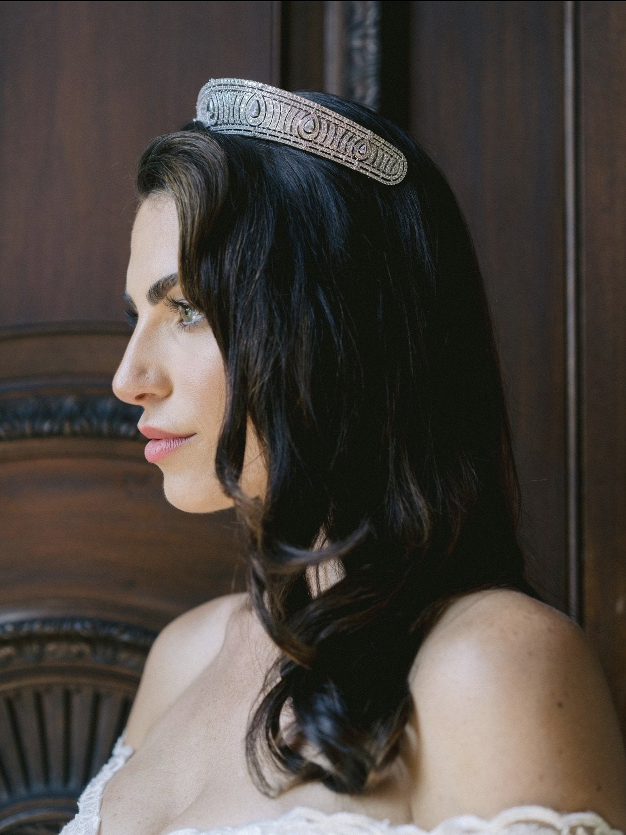 ANNE Simulated Diamond Bandeau Tiara - Elegant Crystal Bridal Headpiece for Weddings, Prom & Special Occasions