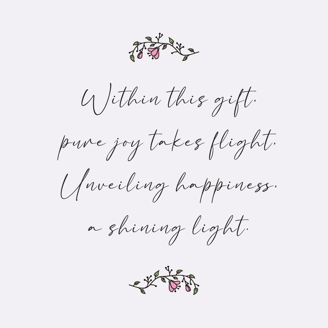 Gleevers Birthday Gift Set for Women - 2-Pack Gift Box with Black Amber Lavender Scented Candle (250g) & Star Charm Bracelet - Perfect Anniversary Gift for Wife, Mother's Day Present for Mom, Thoughtful Birthday Gift for Mother | Ideal for Romantic Occasions, Special Celebrations & Surprise Gifting