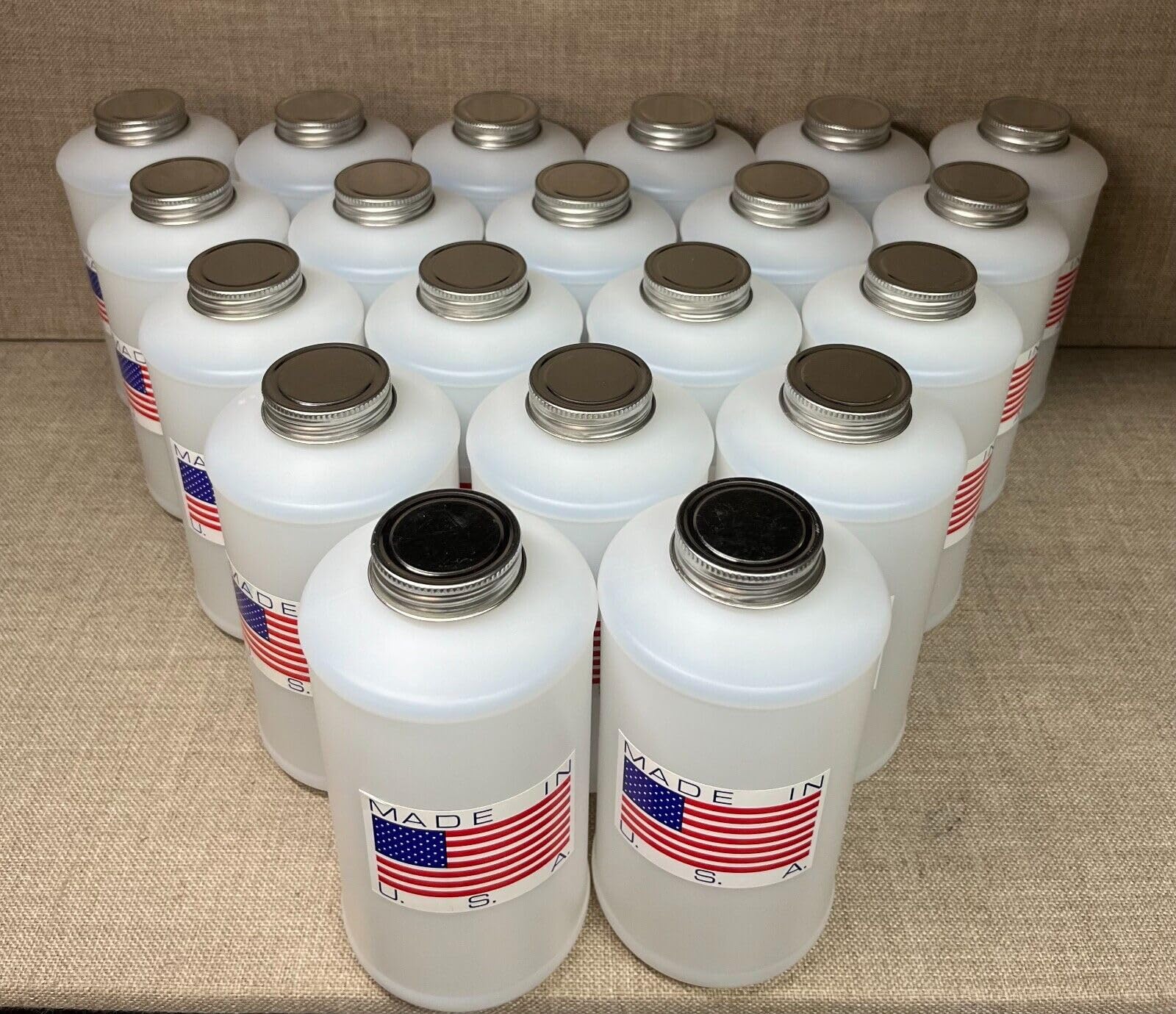 20 Pack Empty White Quart Bottles with Lids - Compatible with Pro Undercoating Guns & Standard Spray Guns - Perfect for Automotive Paint, DIY Projects & Professional Use (Made in USA)