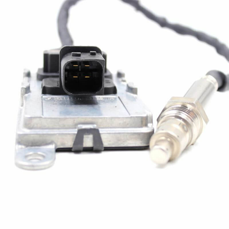 **5WK97343B A2C95849700 01 NOx Sensor for DAF Truck & Cummins ISX MX11 11.9L 15.0L Diesel Engines - 12V Nitrogen Oxide Sensor for Emission Control & Engine Performance**    *(Use Case: Ideal for DAF and Cummins diesel trucks to monitor NOx levels, reduce emissions, and ensure optimal engine performance.)*
