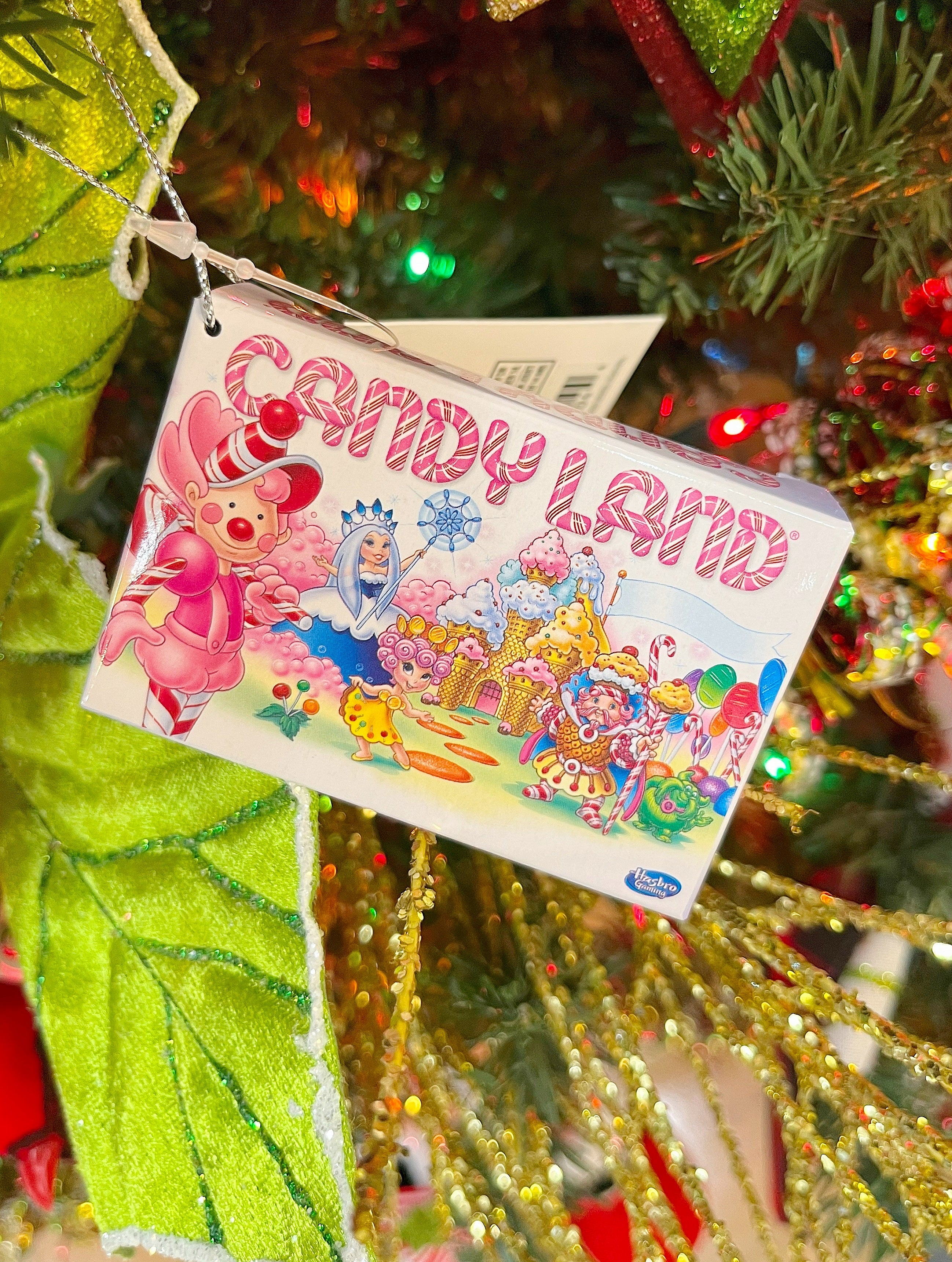 Hasbro Retro Board Game Ornament - 3.5 Inch Classic Collectible Holiday Decoration for Christmas Tree & Home Decor | Perfect Gift for Game Lovers & Nostalgic Fans