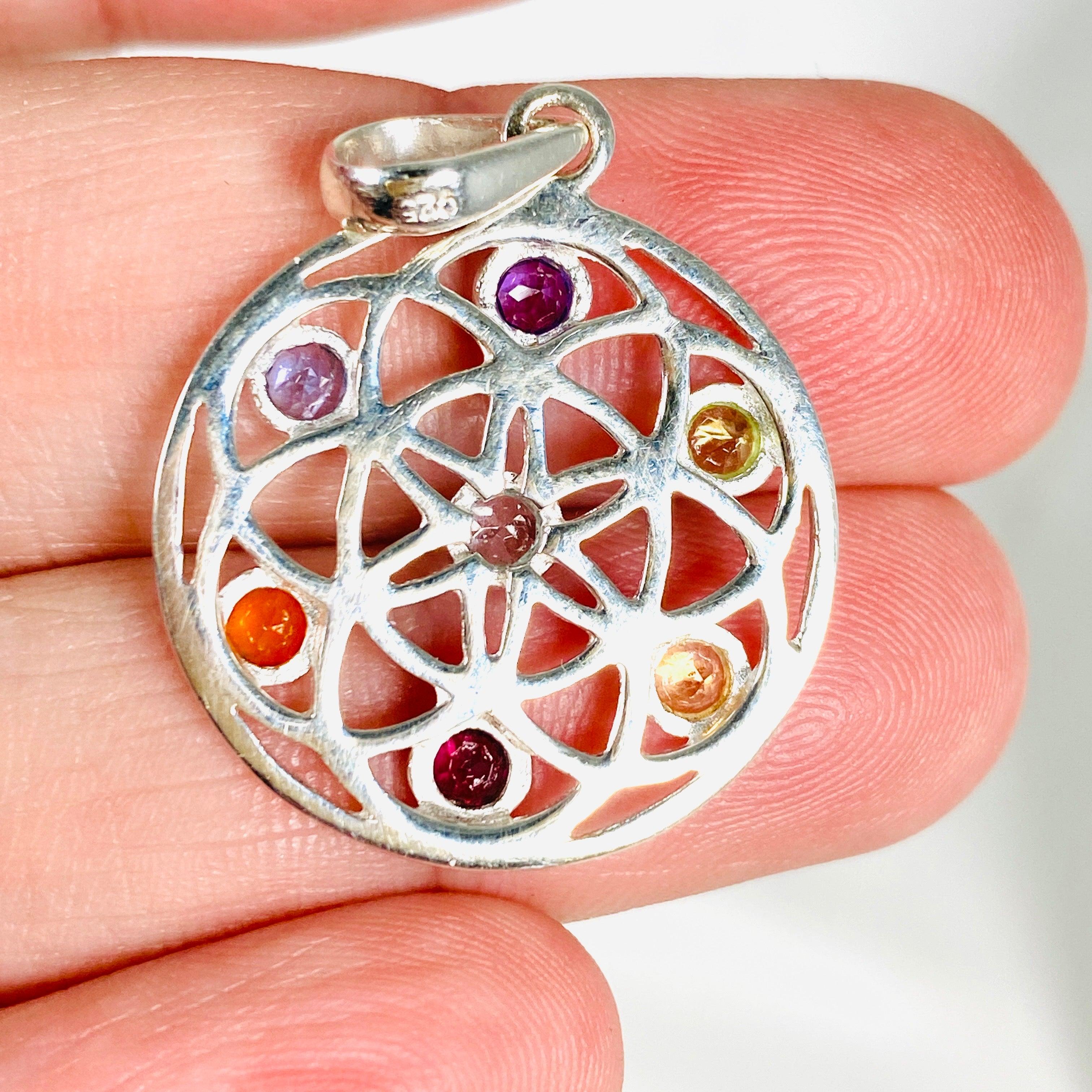 Chakra Healing Pendant PF729 - 7 Chakra Stone Necklace for Meditation, Yoga & Spiritual Balance | Perfect Gift for Energy Healing & Mindfulness