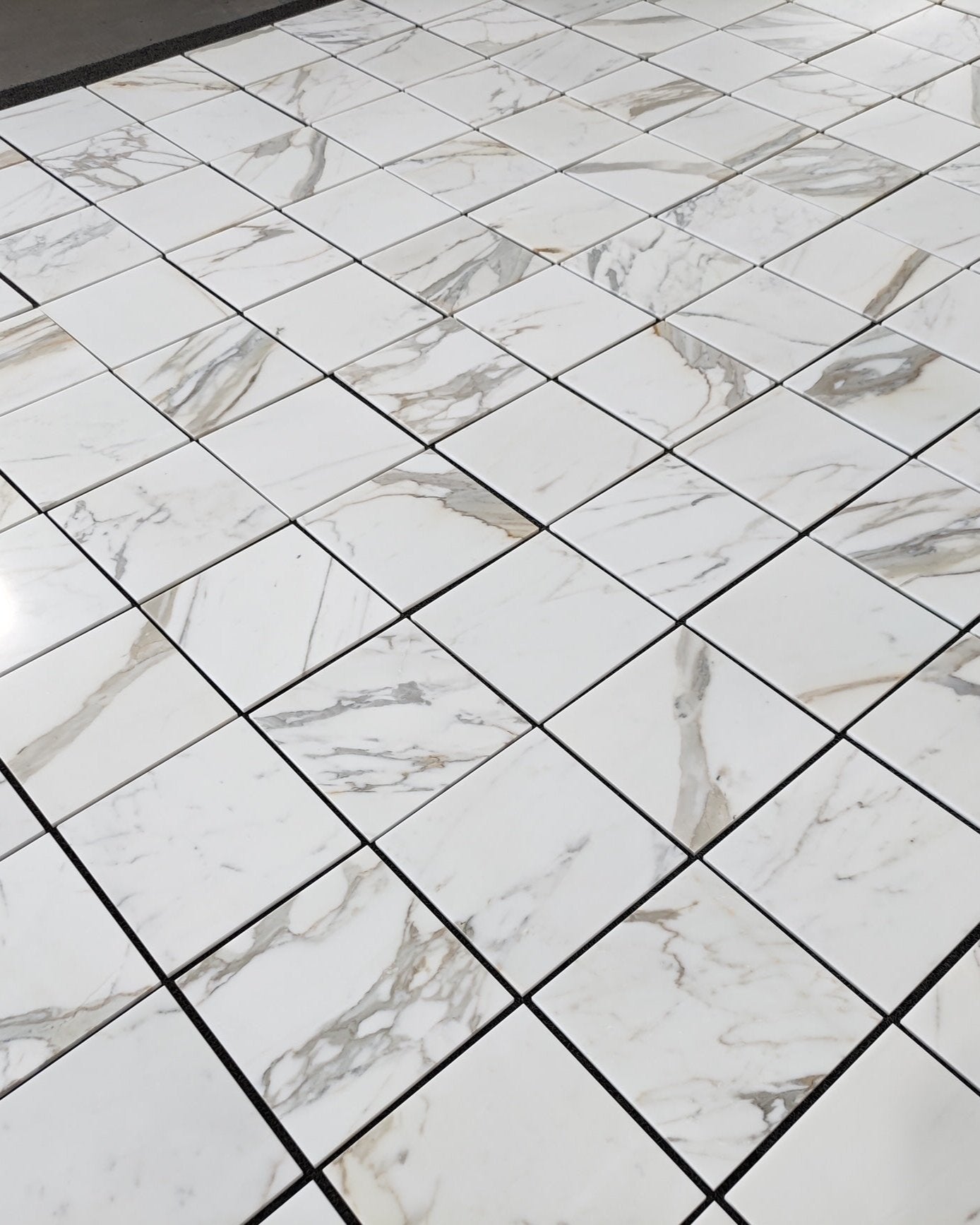 Premium Calacatta Gold Marble Tile 12x12 Inches - Polished or Honed Finish for Kitchen Backsplash, Bathroom Flooring & Luxury Home Decor