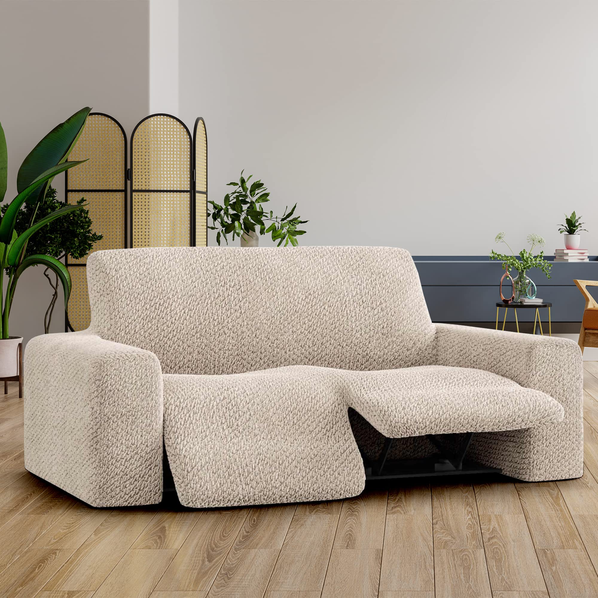 PAULATO BY GA.I.CO. 2-Seater Recliner Loveseat Cover - Soft Stretch Polyester Slipcover for Reclining Sofas - Form-Fit 1-Piece Furniture Protector in Velvet Ivory - Perfect for Living Room, Home Theater & Family Room Protection