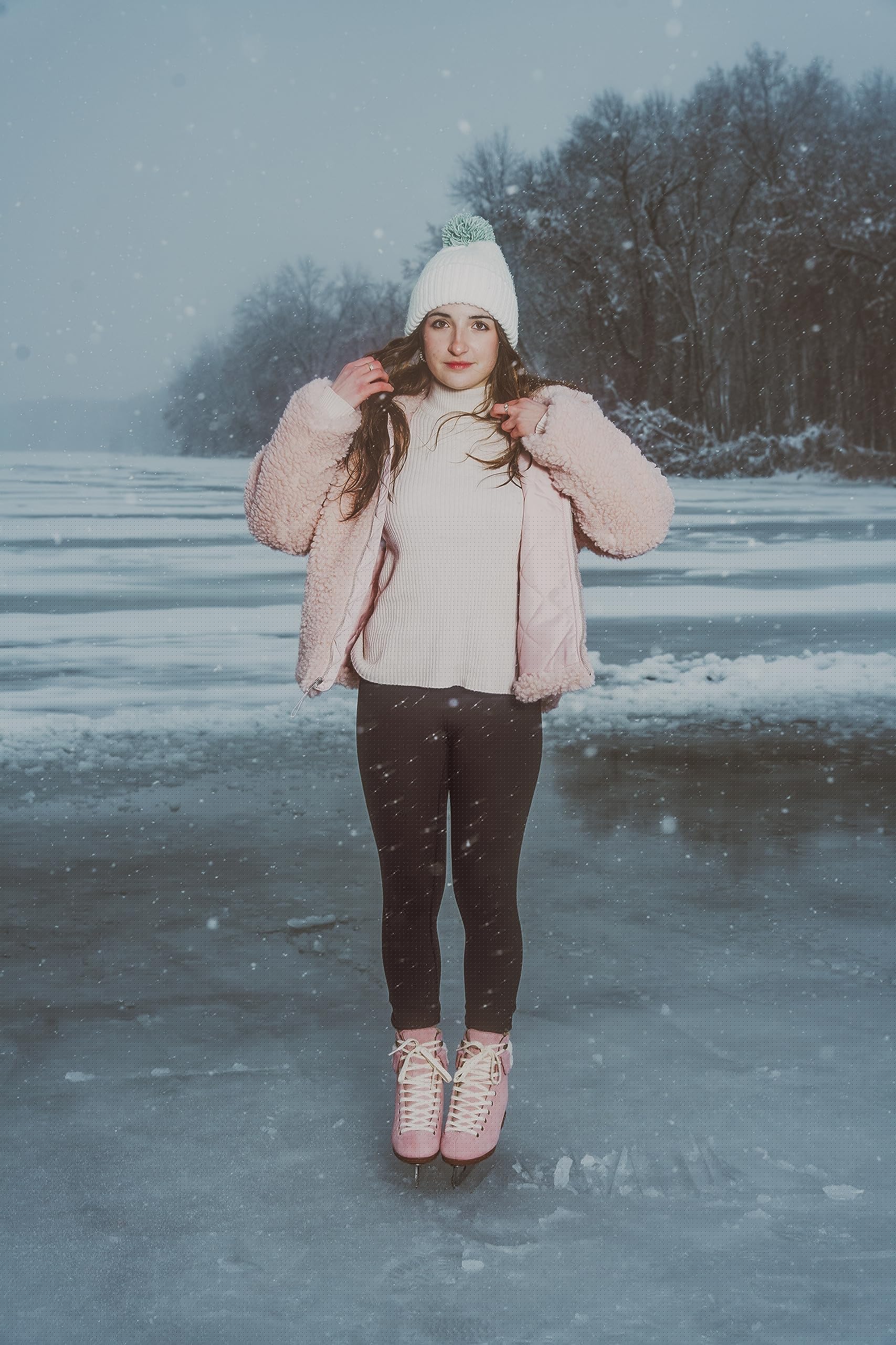 Riedell Ember Recreational Figure Ice Skates for Women & Girls - Comfortable Boots for Beginners & Casual Skating - Perfect for Ice Rinks, Outdoor Ponds & Winter Sports