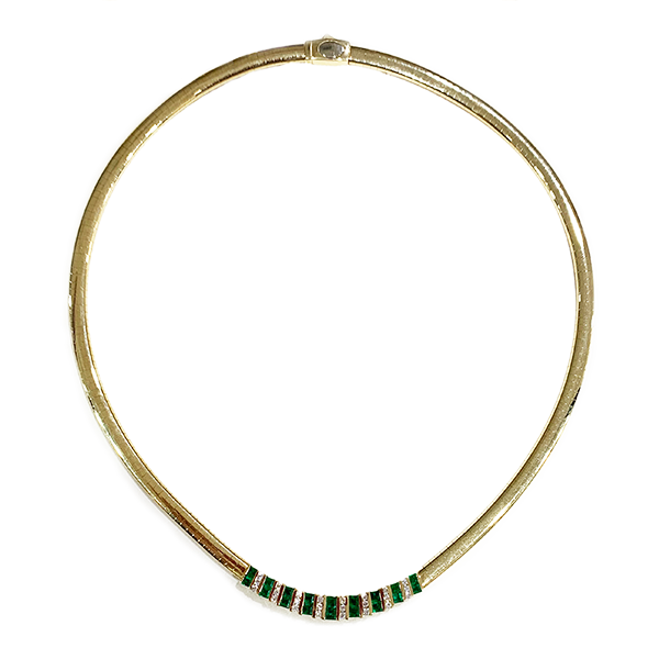 14K Yellow Gold Emerald Pendant Necklace for Women - Elegant Jewelry Gift for Birthday, Anniversary & Special Occasions