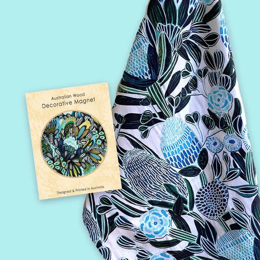 Premium Blue Banksia Tea Towel & Wooden Fridge Magnet Set - Elegant Home Decor Gift for Kitchen, Housewarming & Hostess - Perfect for Farmhouse & Coastal Style Homes