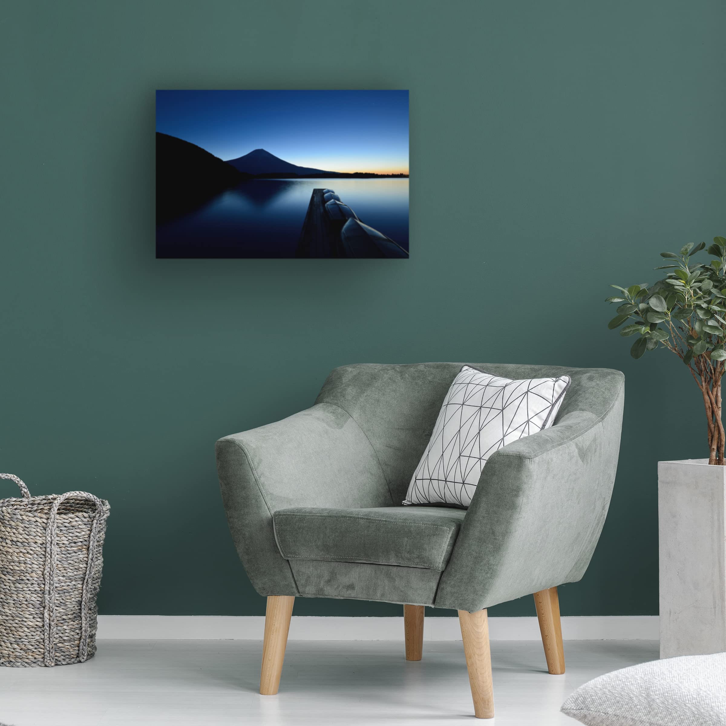 Trademark Fine Art 'Silence' by Manabu Isei - Stretched Canvas Wall Art for Living Room, Bedroom & Office Decor