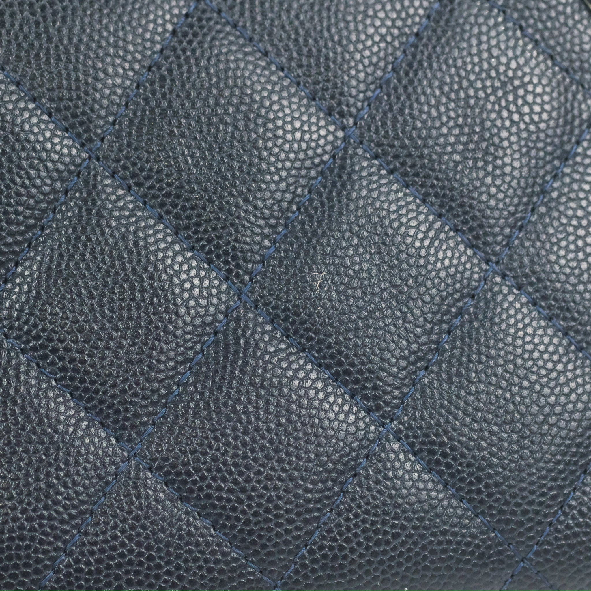 Chanel CC Filigree Small Flap Wallet in Navy Caviar Leather with Gold Hardware - Luxury Women's Wallet for Everyday Use & Special Occasions