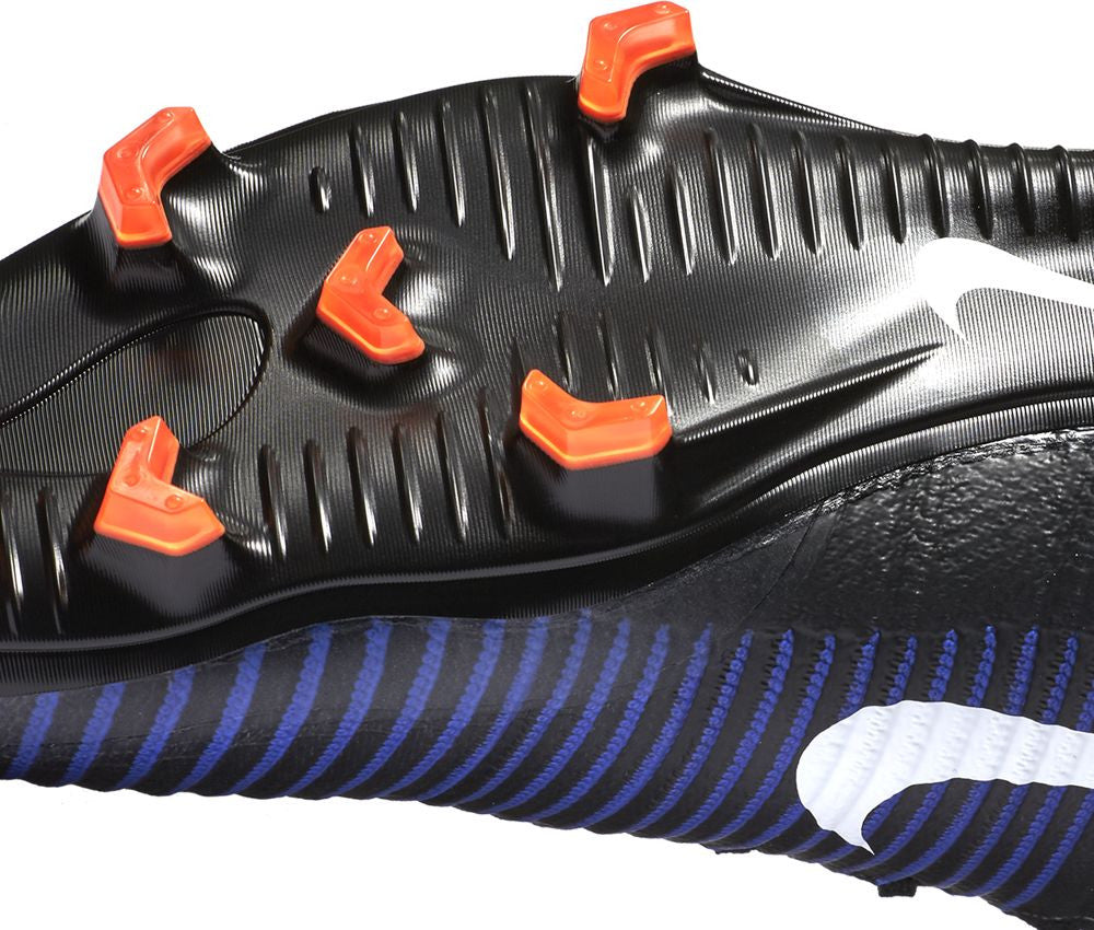Nike Mercurial Superfly V FG Soccer Cleats - Black/Electric Green - Lightweight Football Shoes for Men - Perfect for Turf & Field Play