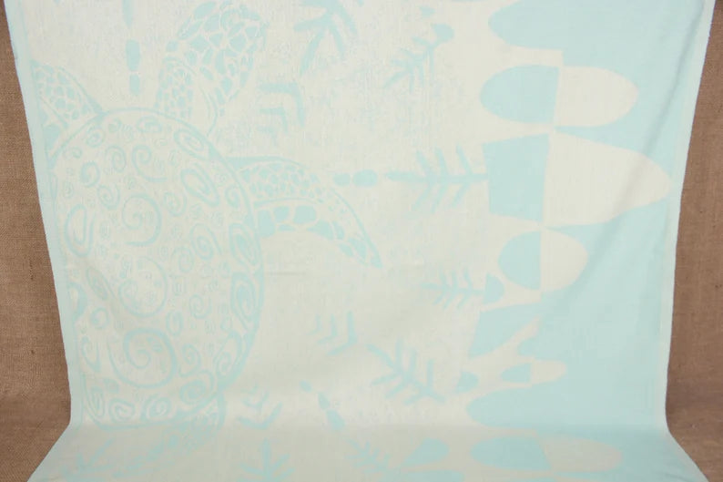 Premium Mint Green Turtle Print Turkish Beach Towel - Large, Soft & Absorbent for Pool, Sand & Sunbathing - Perfect Summer Vacation Accessory