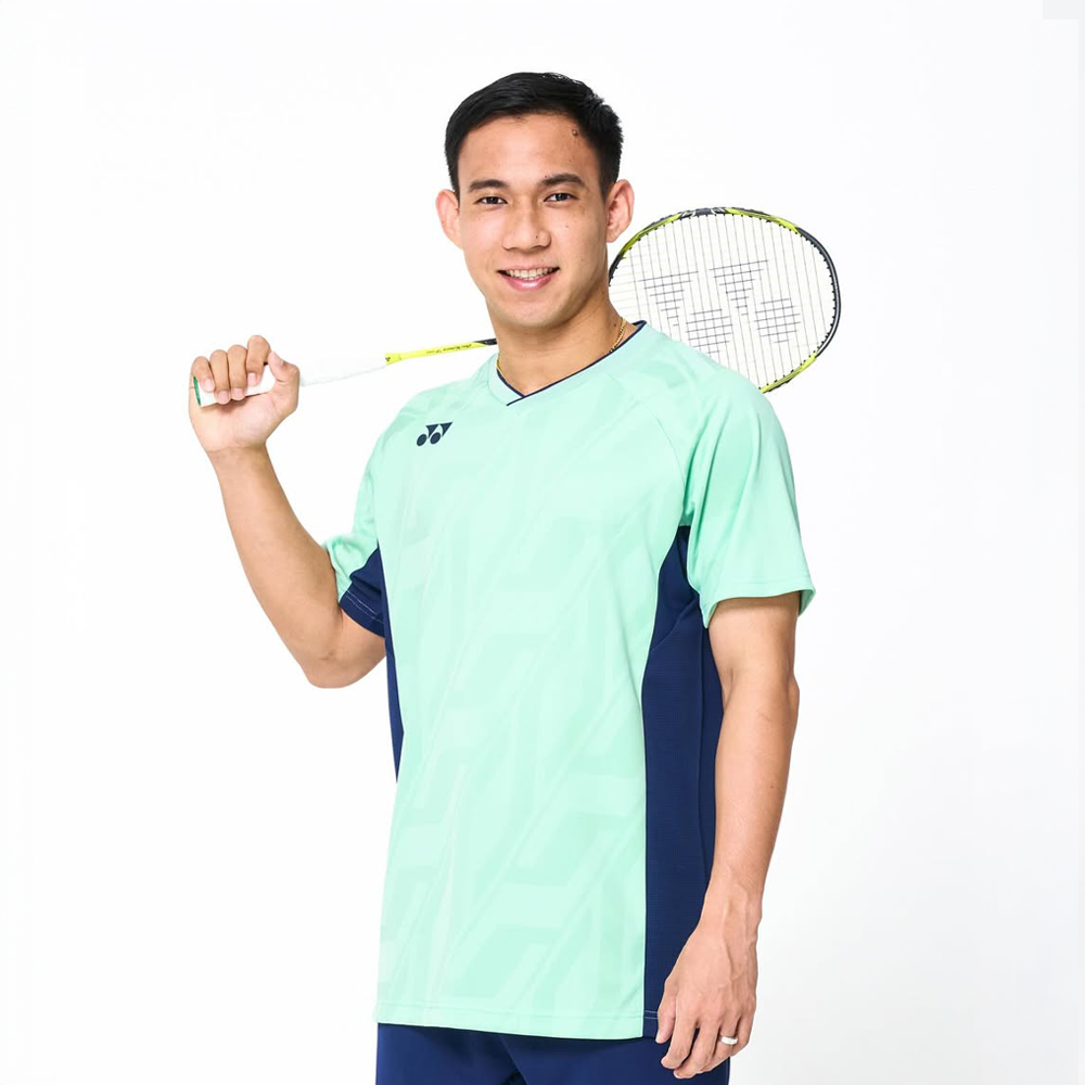 Yonex ArcSaber 7 Badminton Racket Play Combo Set with Shuttlecocks - Perfect for Beginners & Recreational Players - Ideal for Backyard Games, Gym Class & Family Fun