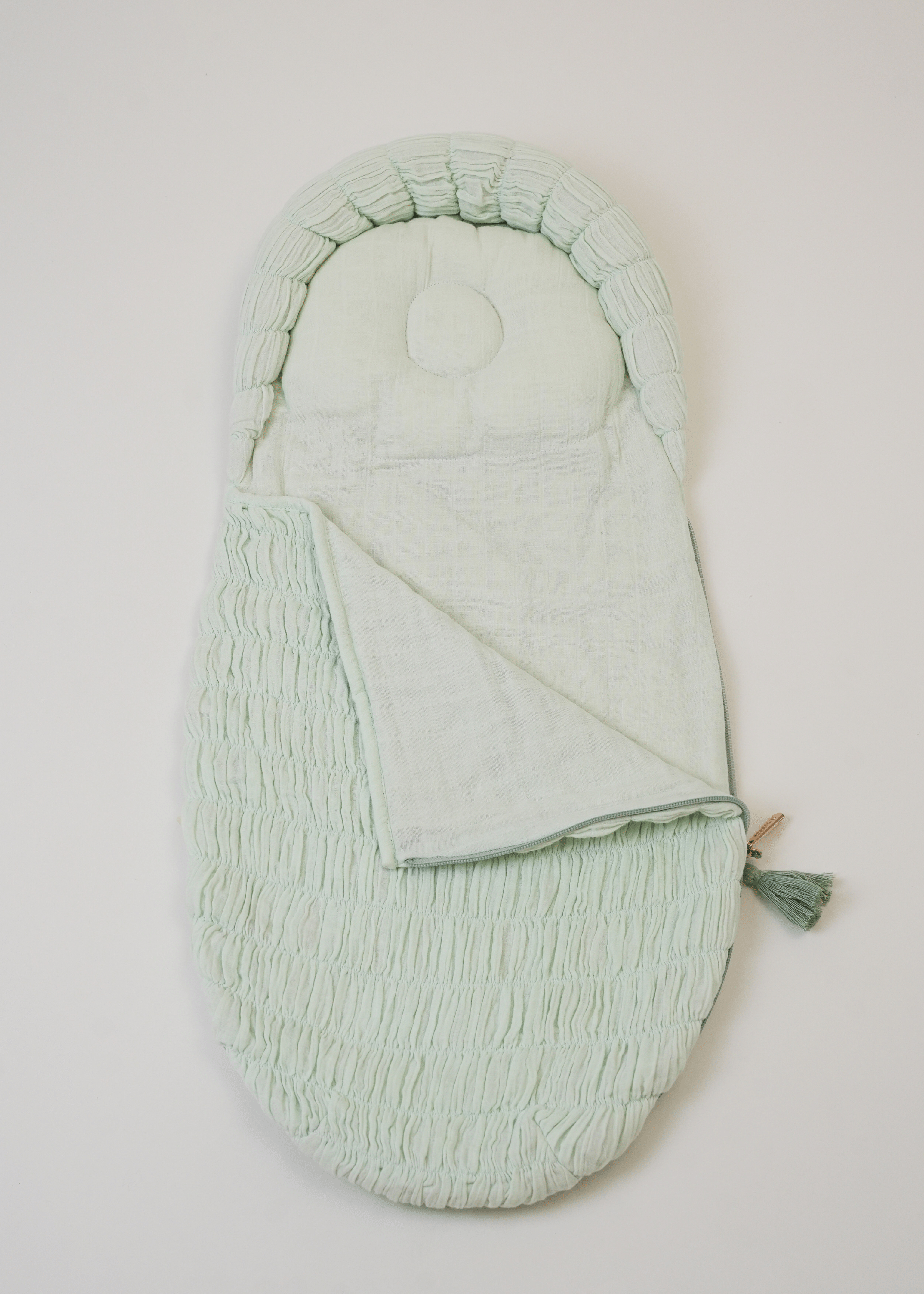 **Ultra-Lightweight Crescent Sleeping Bag - Mint Green for Camping, Hiking & Outdoor Adventures**