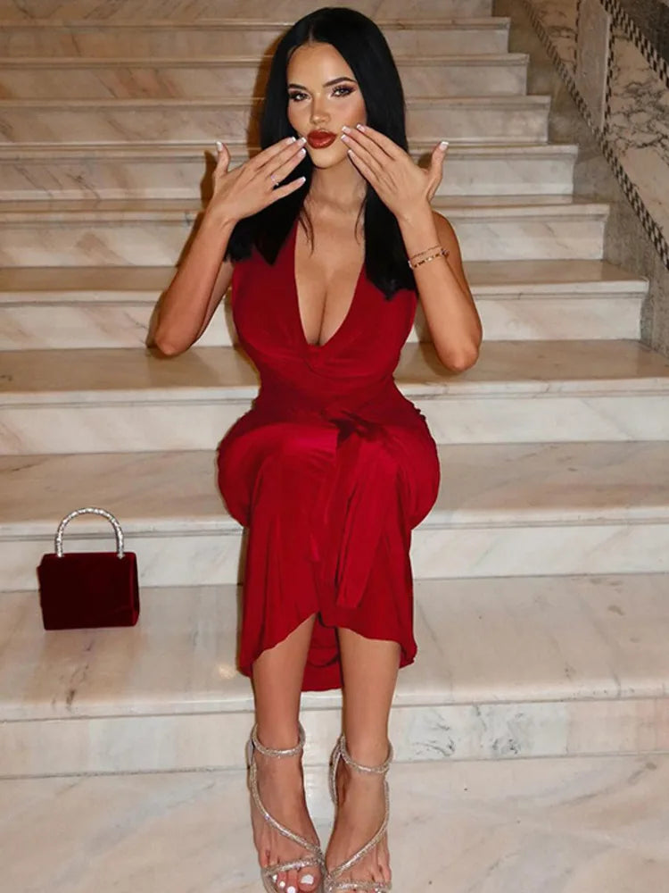 Sexy Deep V Neck Halter Maxi Dress for Women - Ruched Bodycon Long Gown with Backless Design - Perfect for Evening Parties, Club Wear & Special Occasions