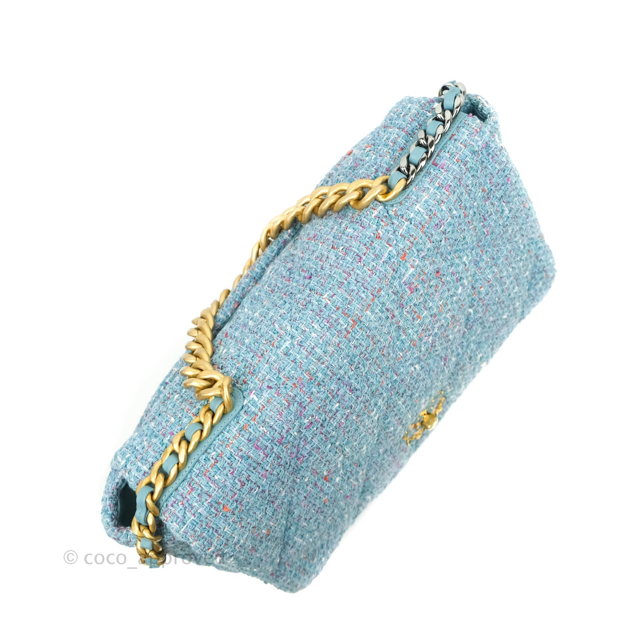Chanel 19 Maxi Flap Bag in Blue Tweed with Mixed Hardware - Luxury Designer Handbag for Women, Perfect for Parties, Work & Everyday Use