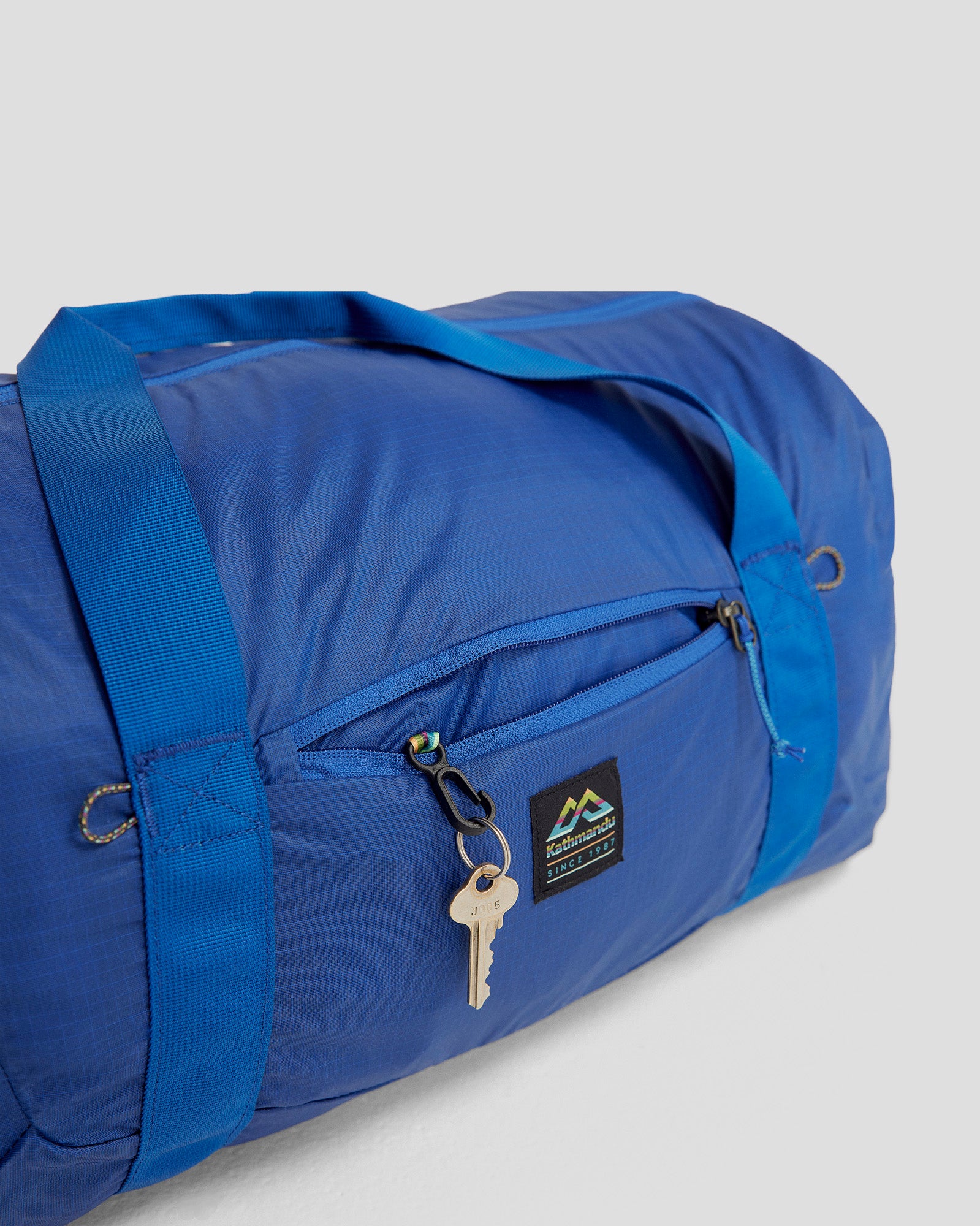 Pack&Go Duffel Bag - Lightweight & Durable Travel Duffel in Peak Blue - Perfect for Gym, Travel & Outdoor Adventures