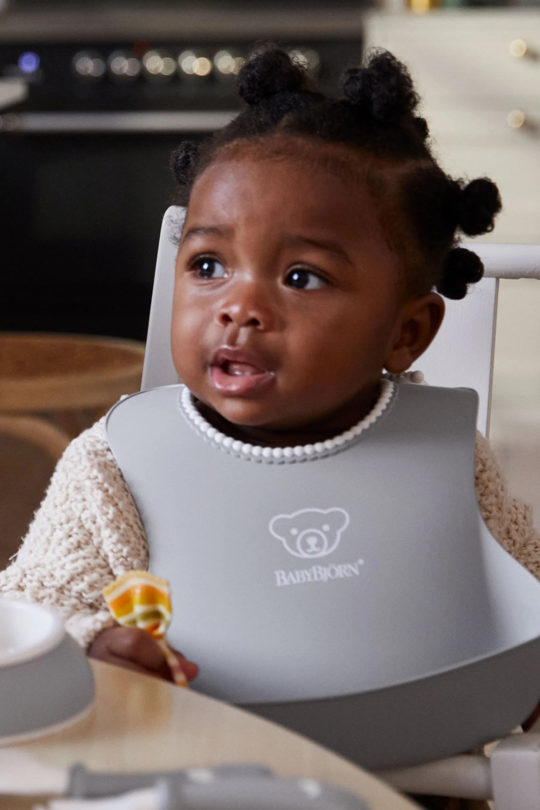BabyBjorn Baby Bib - Soft & Adjustable Baby Feeding Bib for Mess-Free Meals - Perfect for Infants & Toddlers at Home or On-the-Go