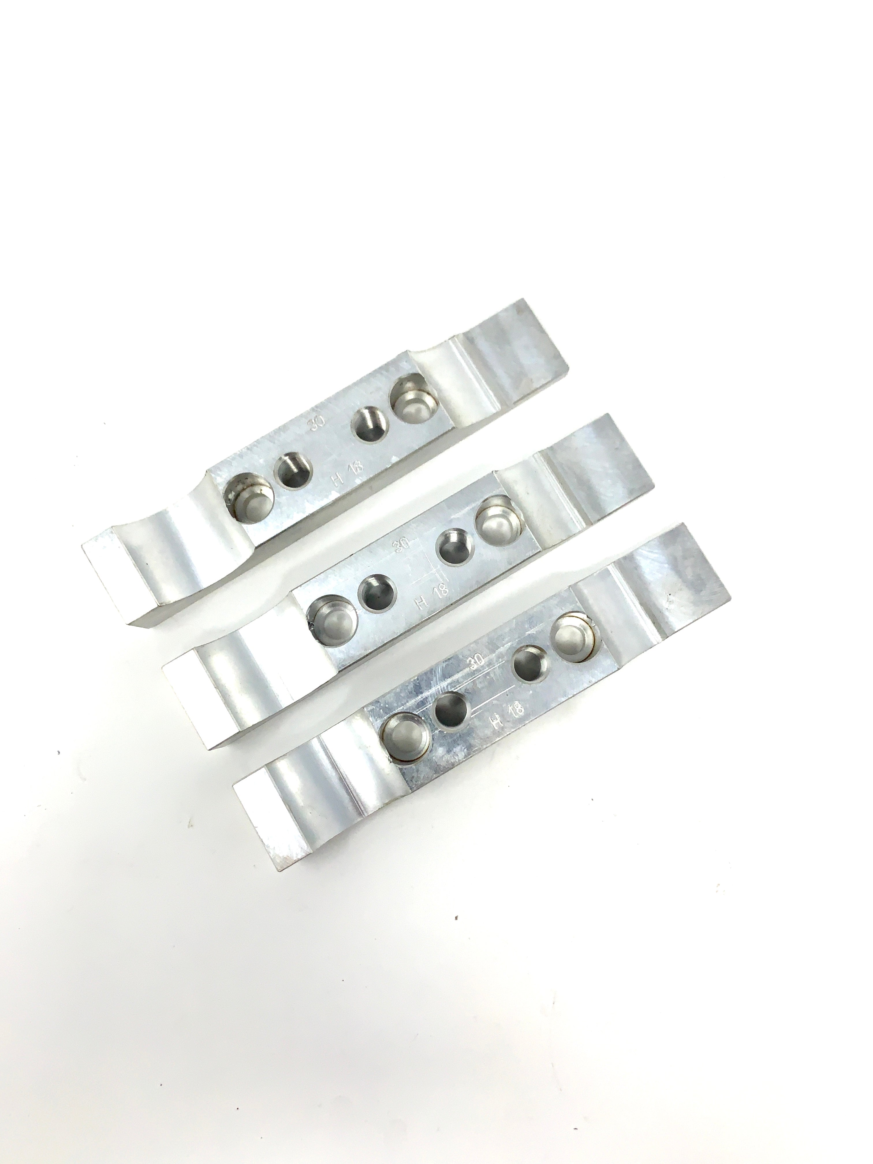 DD2 Motor Mount Bracket Kit - Heavy Duty Engine Support for Car, Truck & SUV - Perfect for Engine Repair & Performance Upgrades