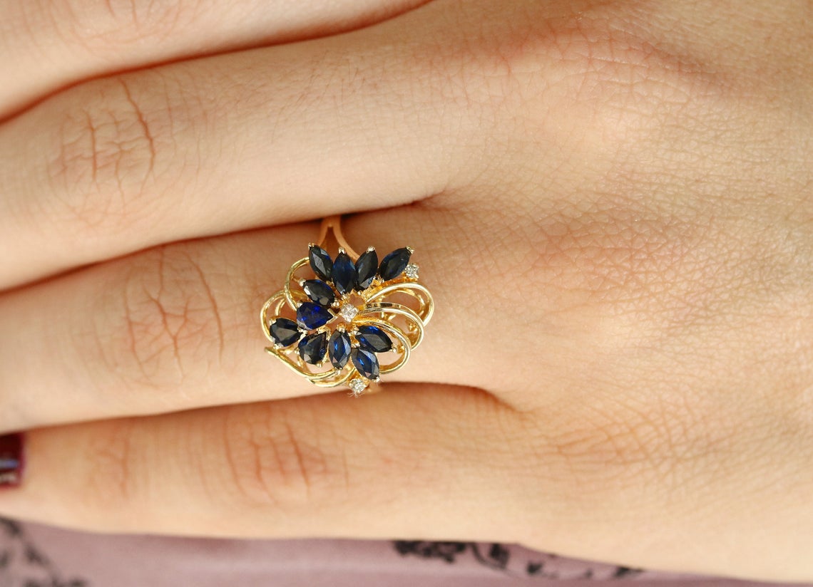 1.08tcw Vintage Sapphire & Diamond Cocktail Ring in 14K Gold - Elegant Statement Jewelry for Parties, Weddings & Special Occasions