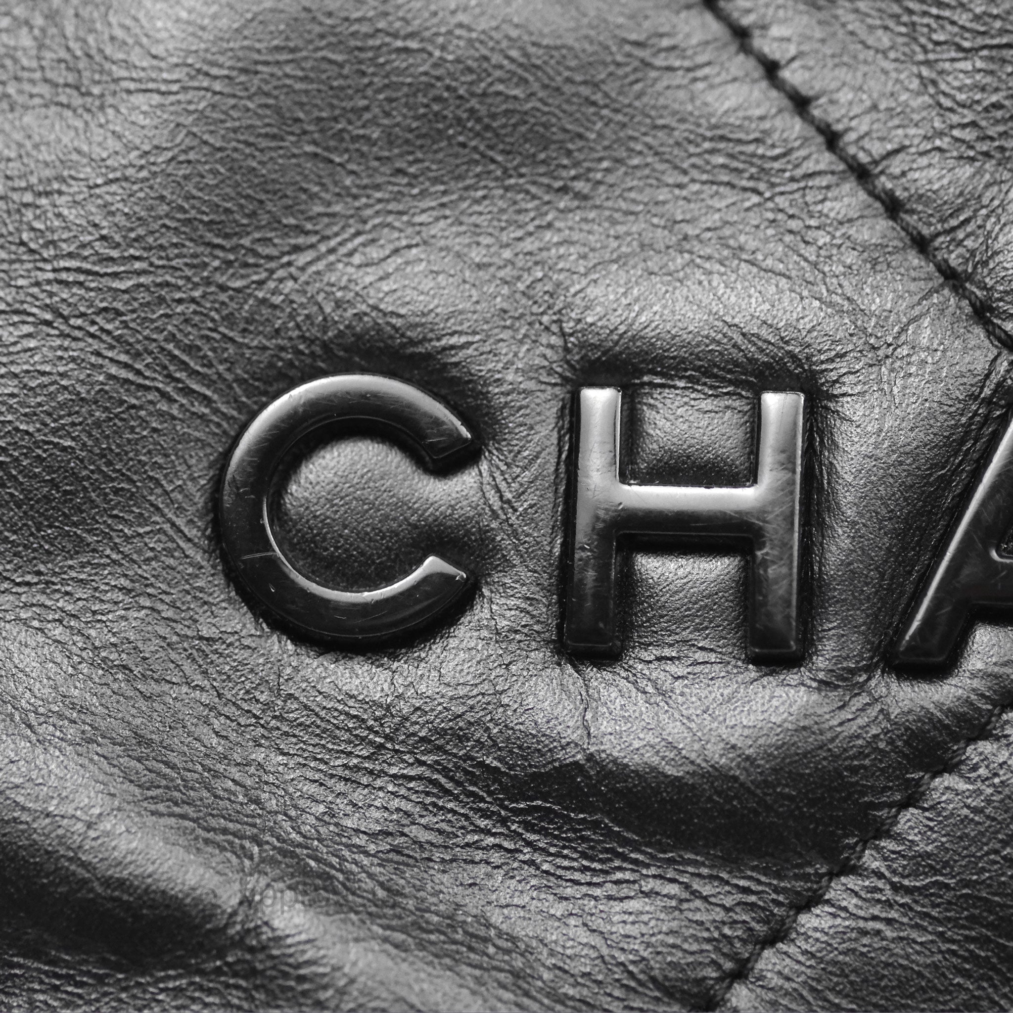 Chanel 22 Medium Black Calfskin Leather Handbag with So Black Hardware - Luxury Shoulder Bag for Women, Perfect for Work, Evening Events & Travel