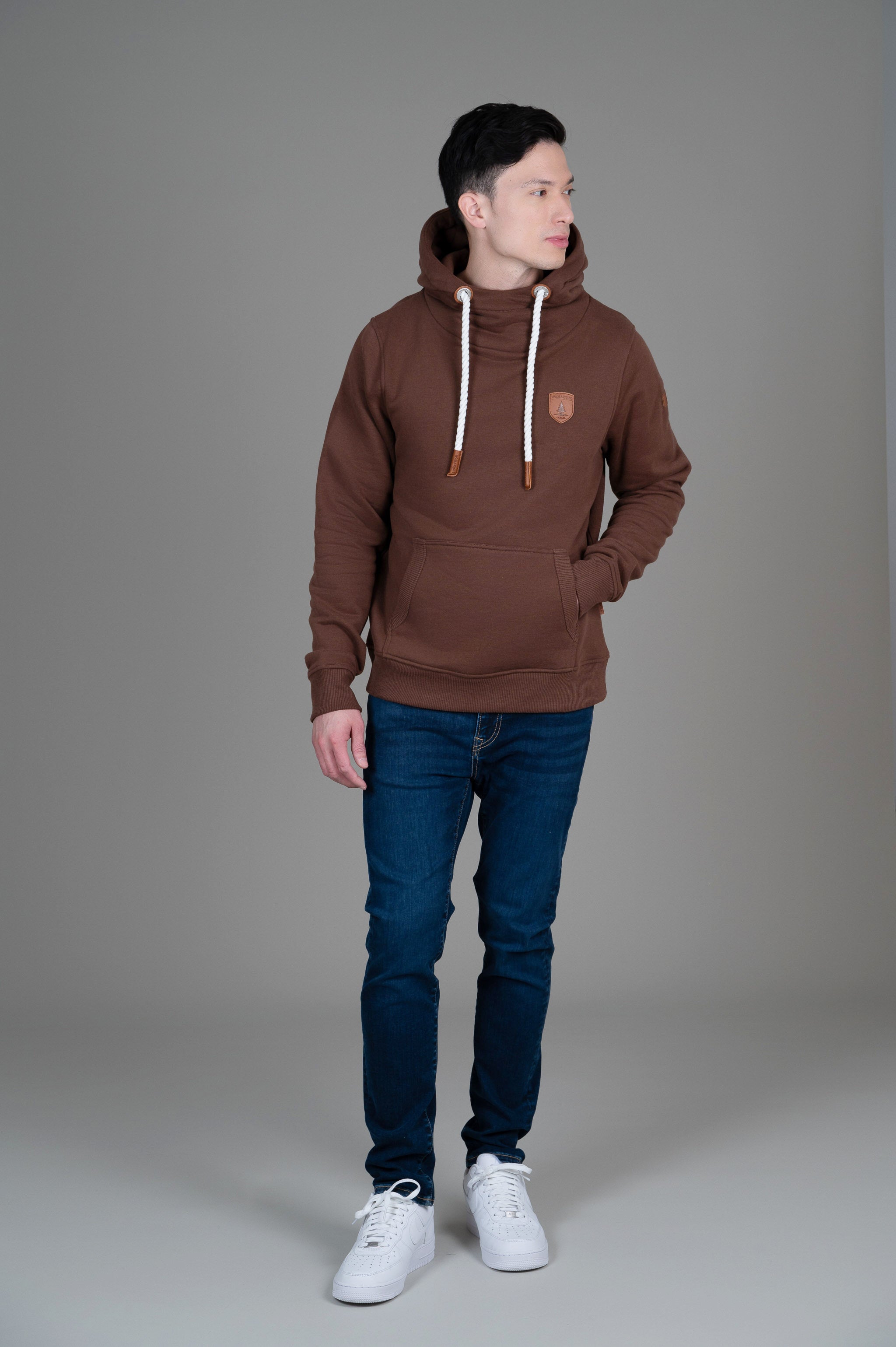 Premium Cascade Mahogany Hoodie for Men & Women - Soft Fleece Pullover with Front Pocket - Perfect for Outdoor Activities, Casual Wear & Gym